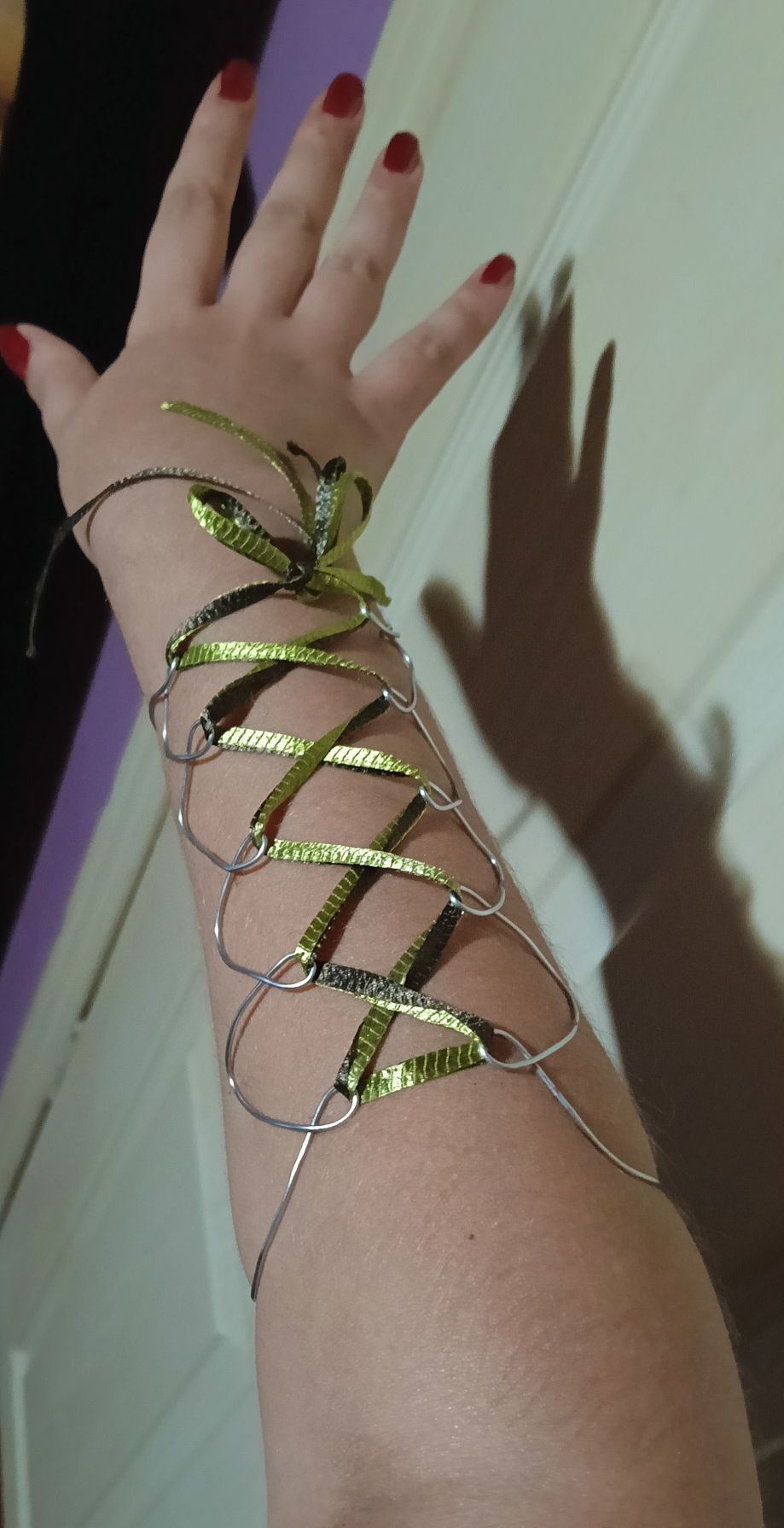Pinterest Coquette Gotik Korse Bileklik — görsel 2/2