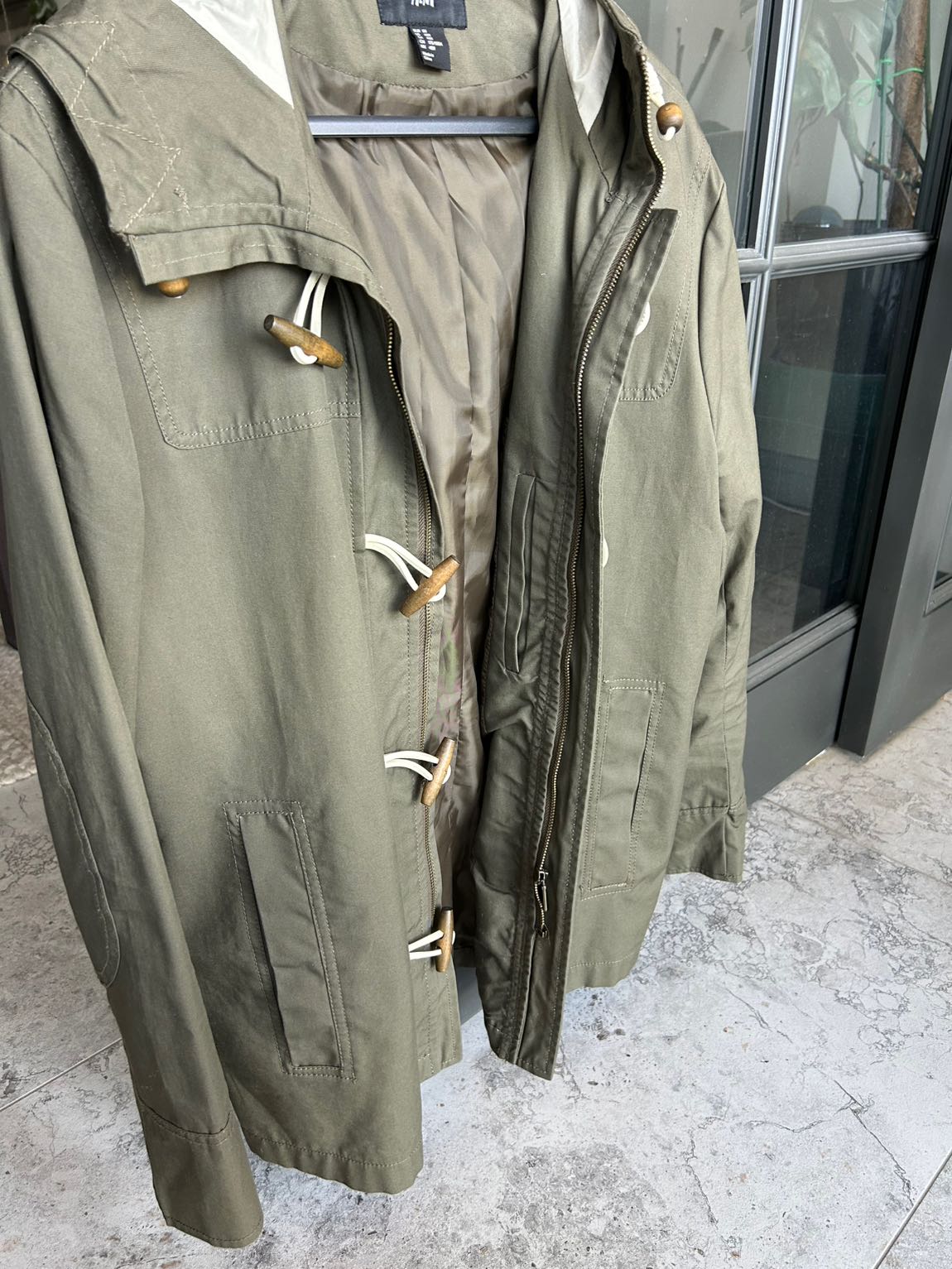 Orijinal H&M Kapüşonlu Duffle Mont — görsel 3/4