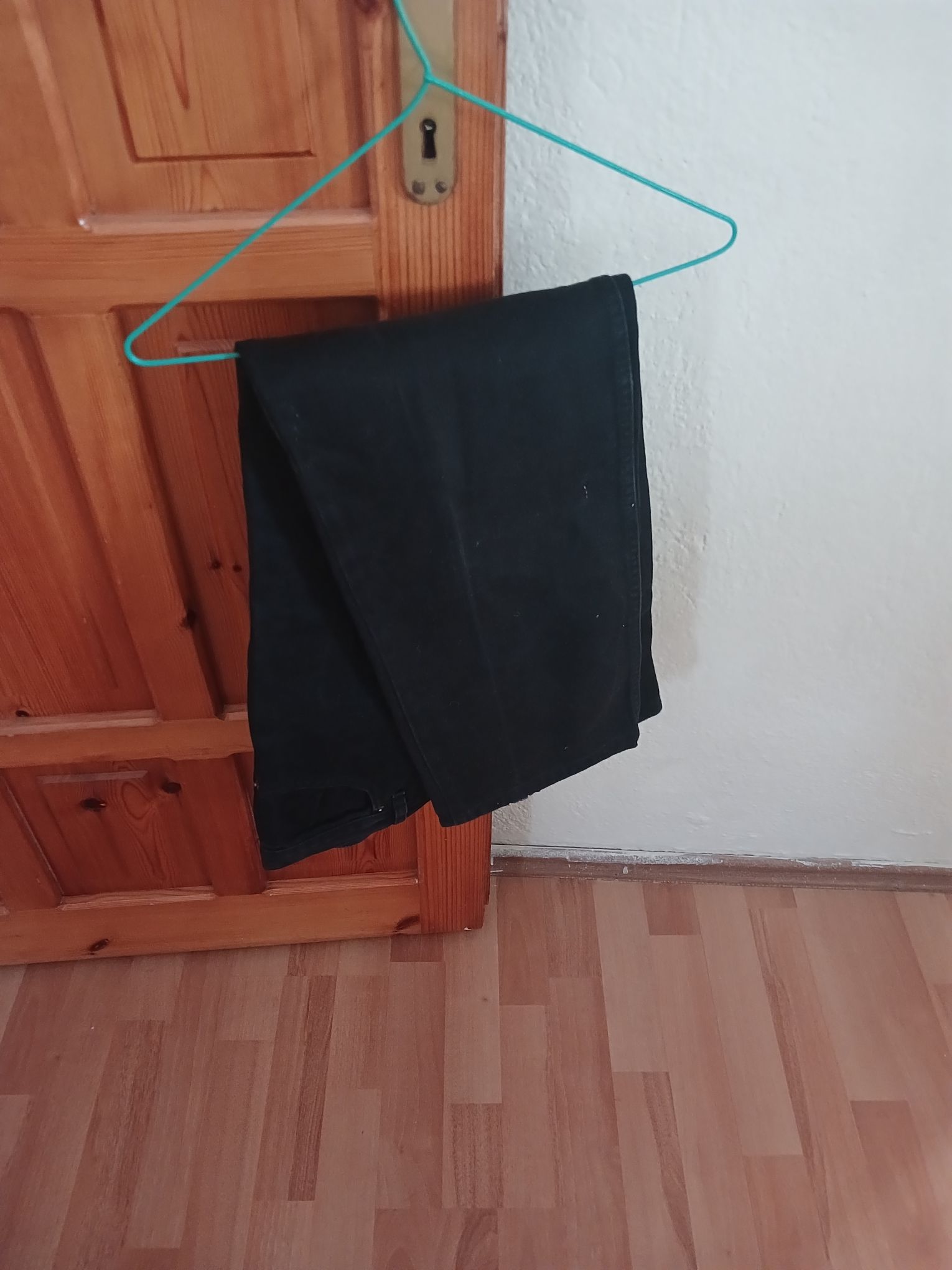 Siyah Pantolon Levis orjinal — görsel 2/7