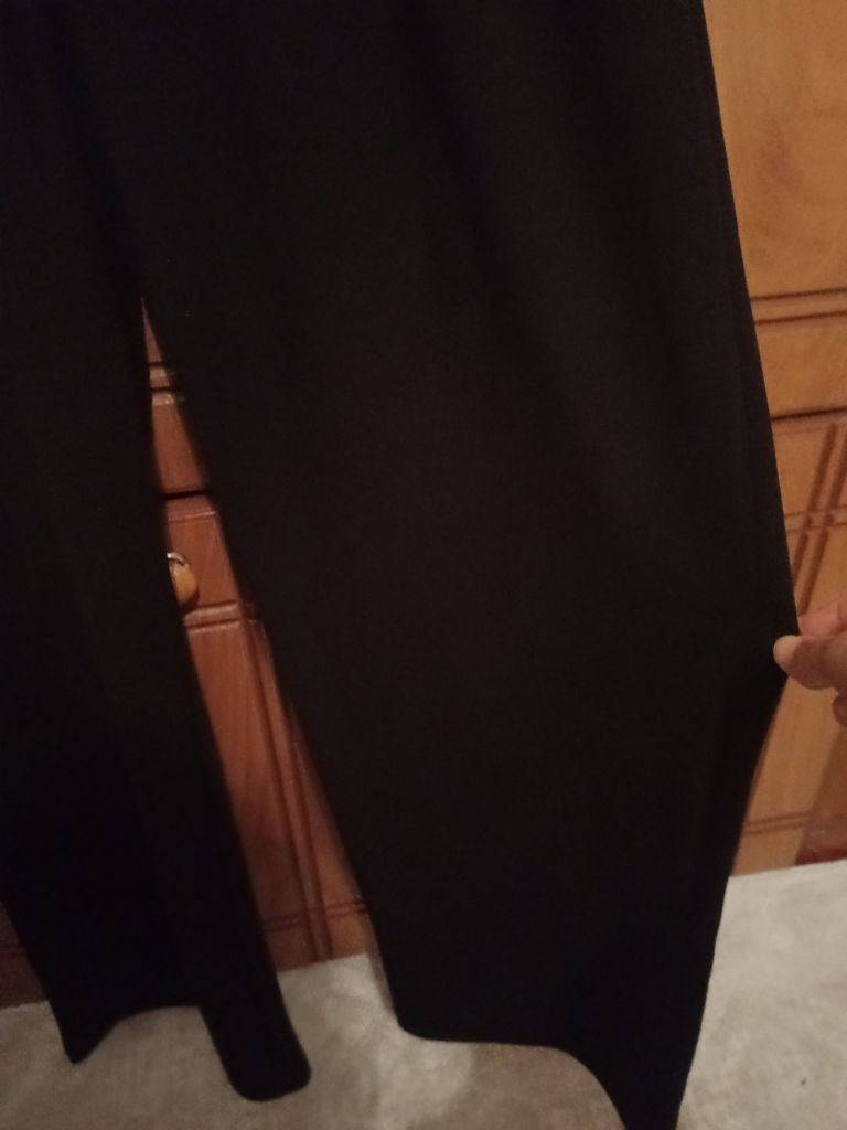 Siyah Pantolon — görsel 3/4