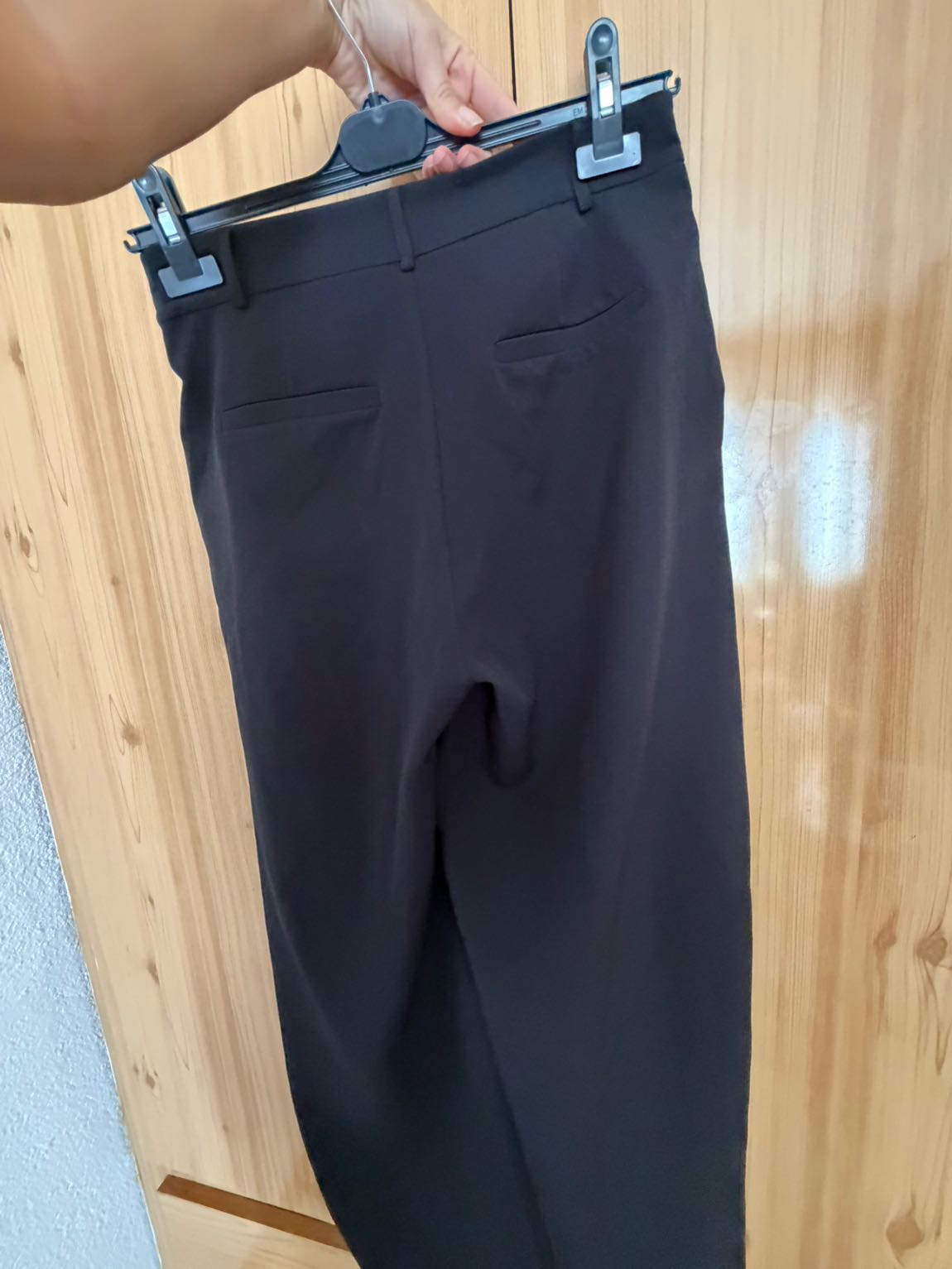 Siyah Kemer Detaylı Pantolon — görsel 2/2