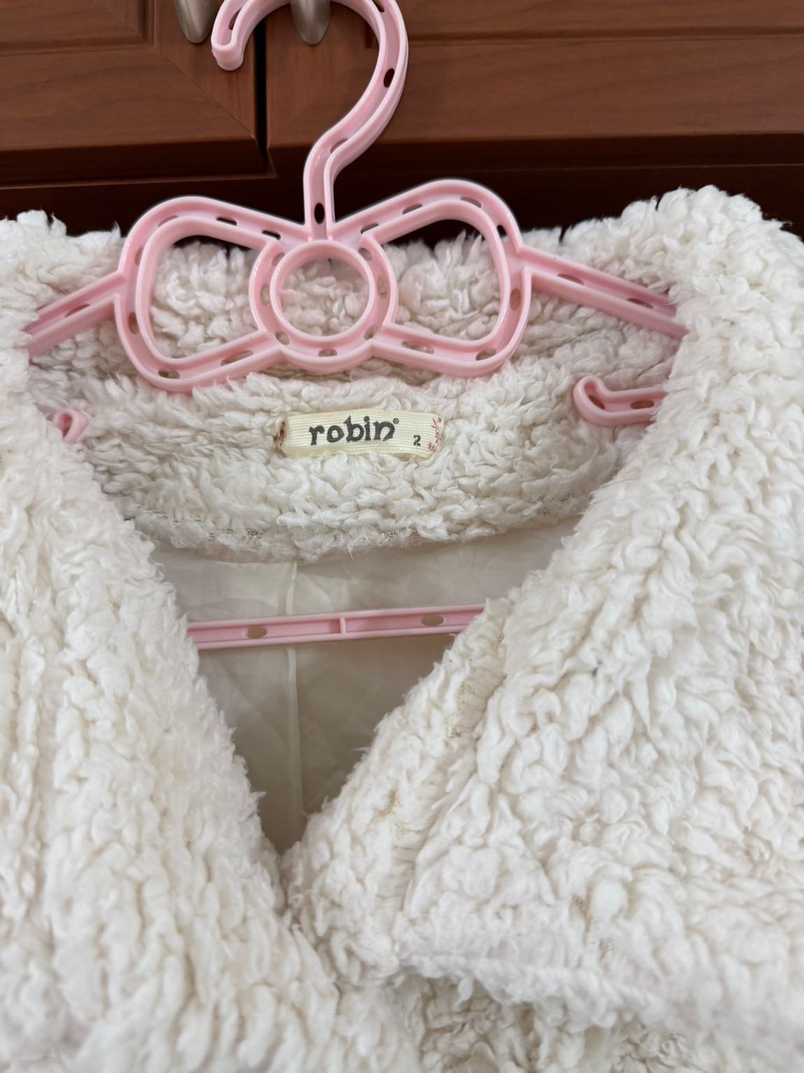 Krem Peluş — görsel 3/9