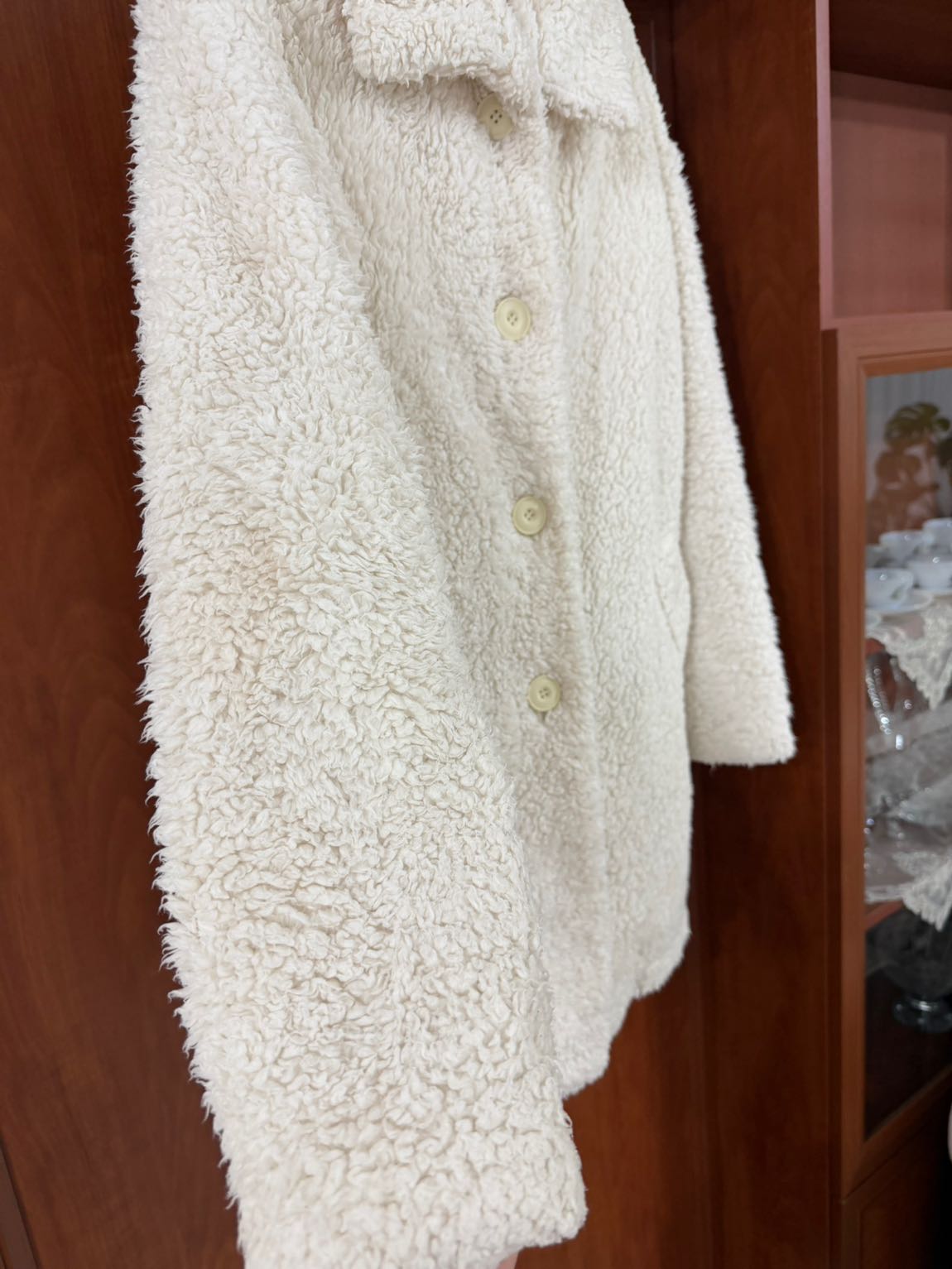 Krem Peluş — görsel 2/9