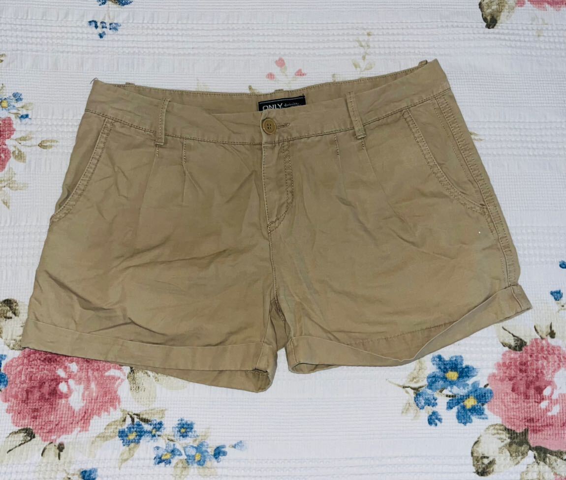 Y2k Vintage Micro Bej Şort — görsel 2/9