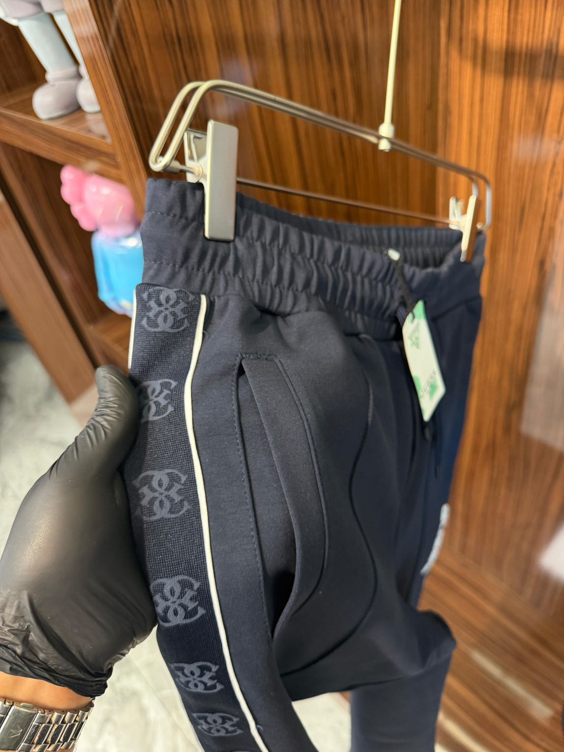 Guess Spor Eşofman Takımı — görsel 4/5