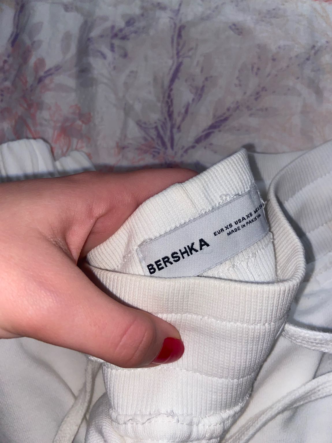 Bershka Beyaz eşofman — görsel 2/2