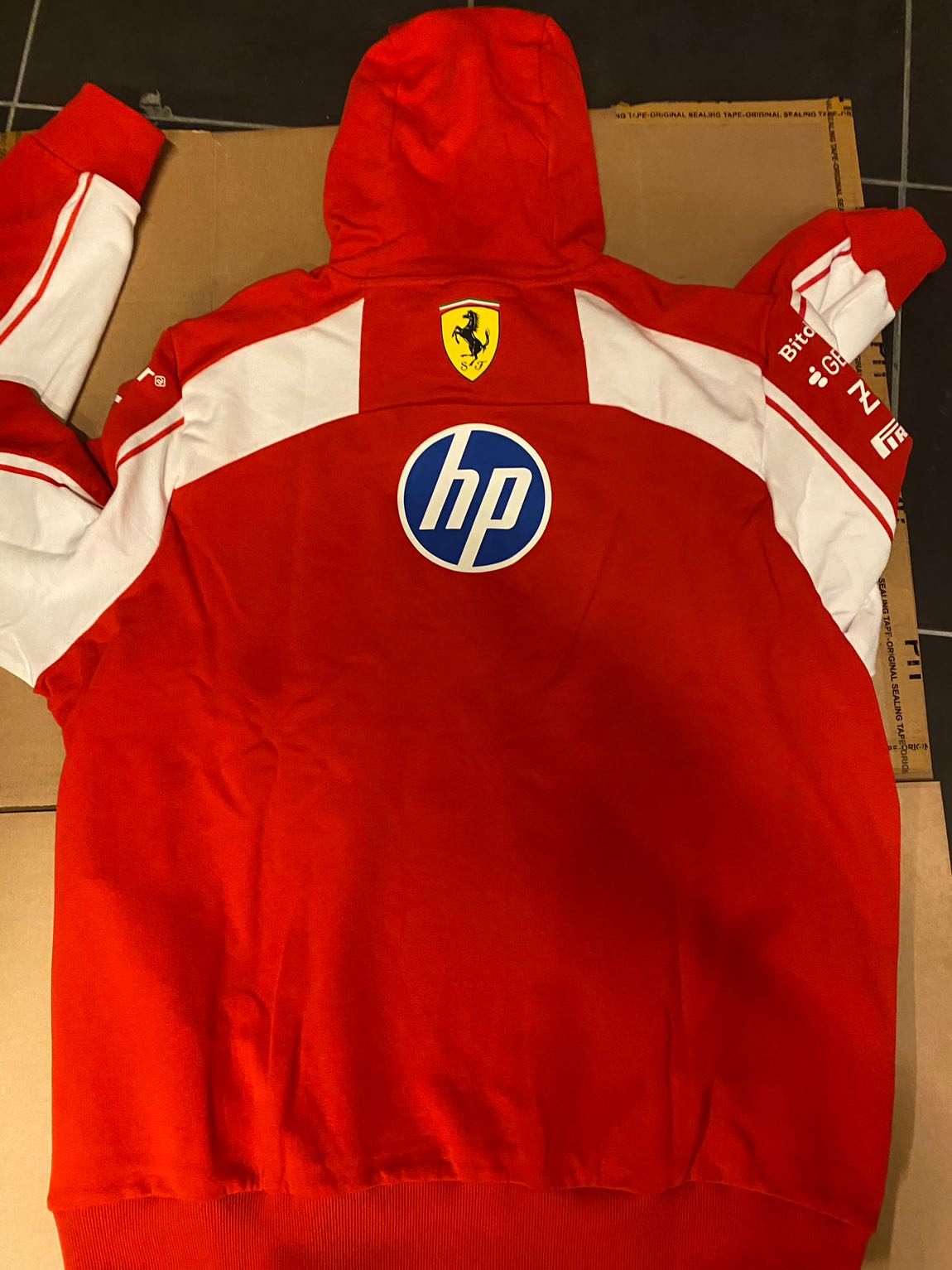 Ferrari Sweatshirt 0 etiketli bdnler mct — görsel 4/4