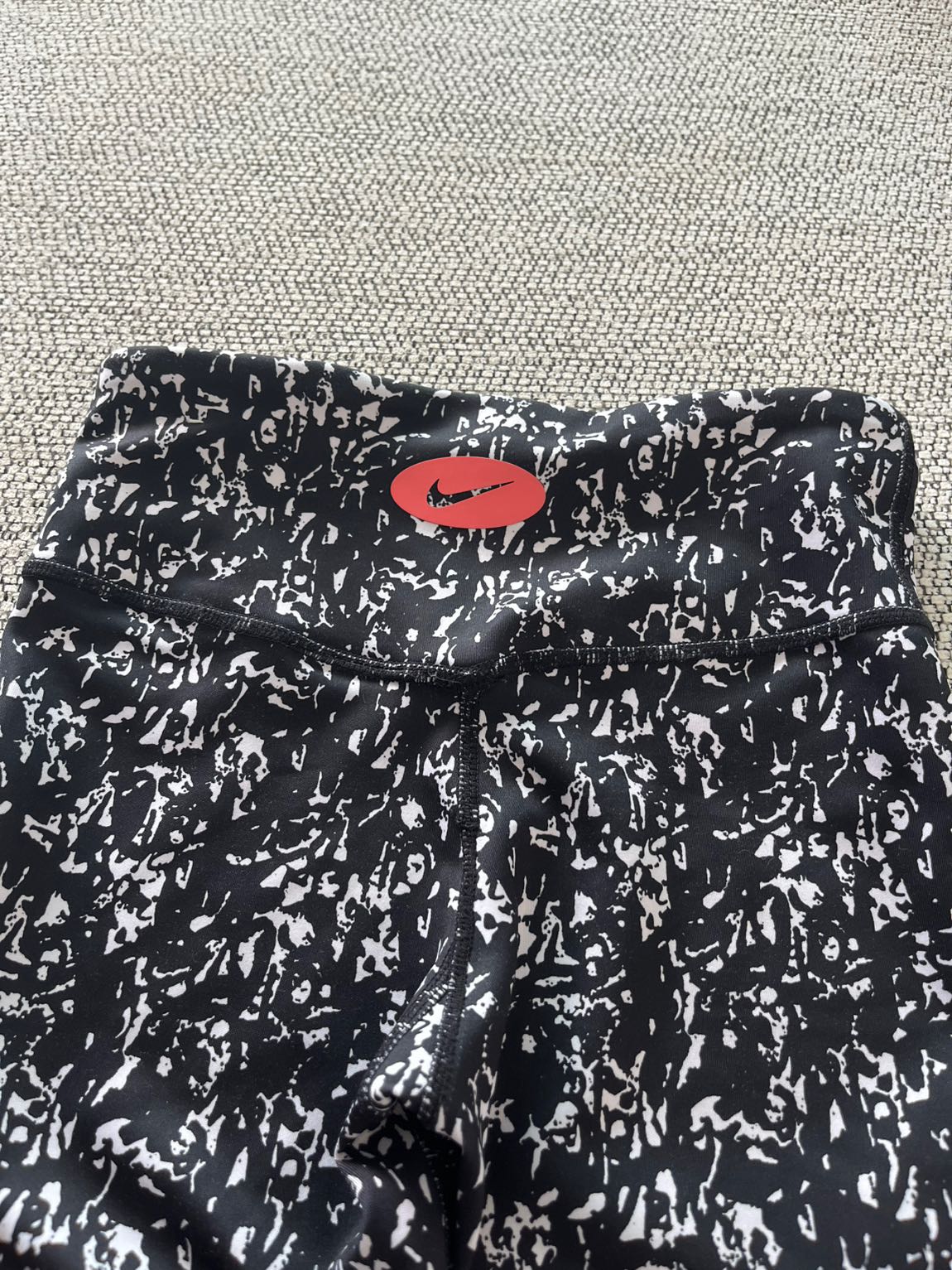 Nike Desenli Tayt — görsel 4/6
