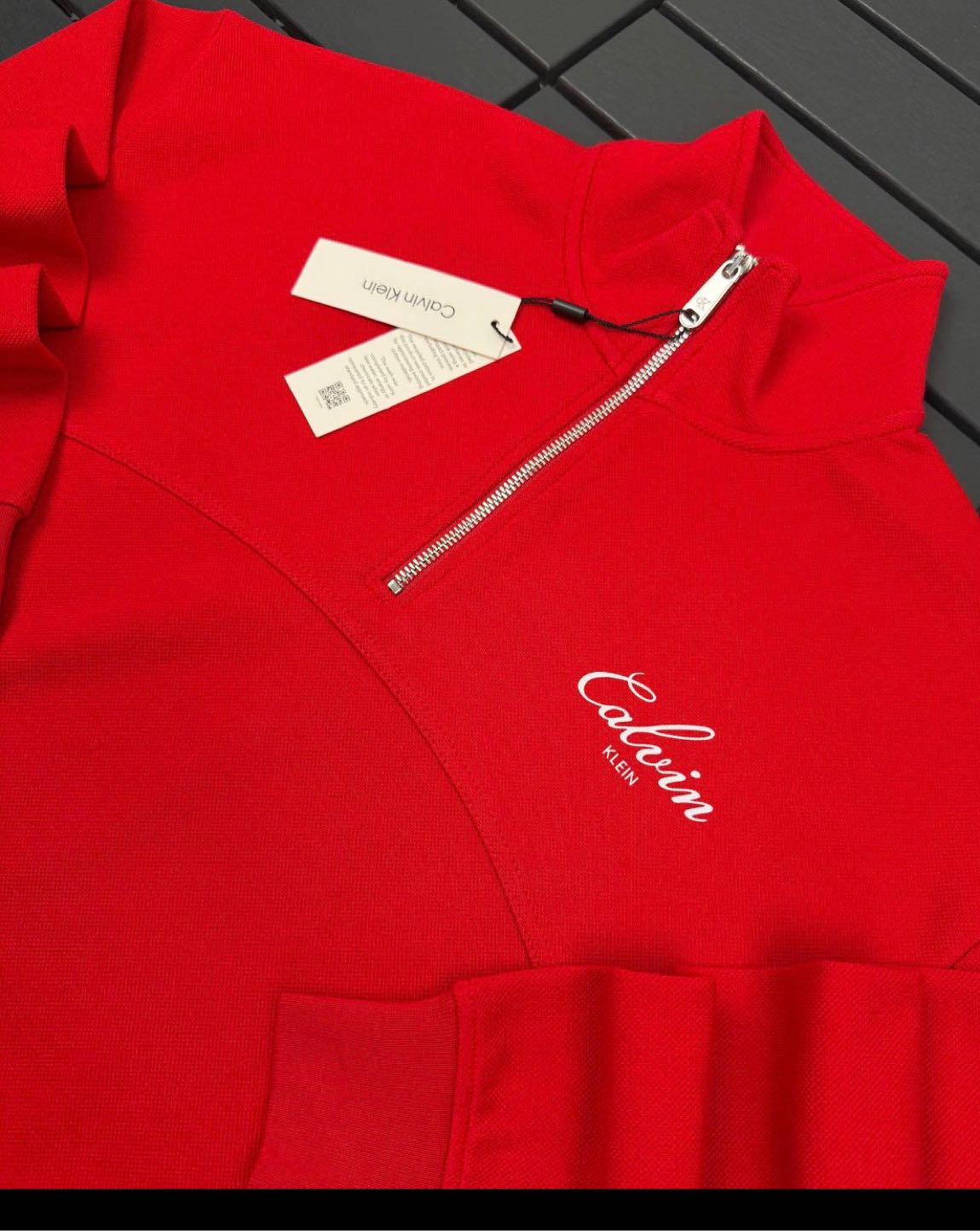 Calvin klein — görsel 4/4