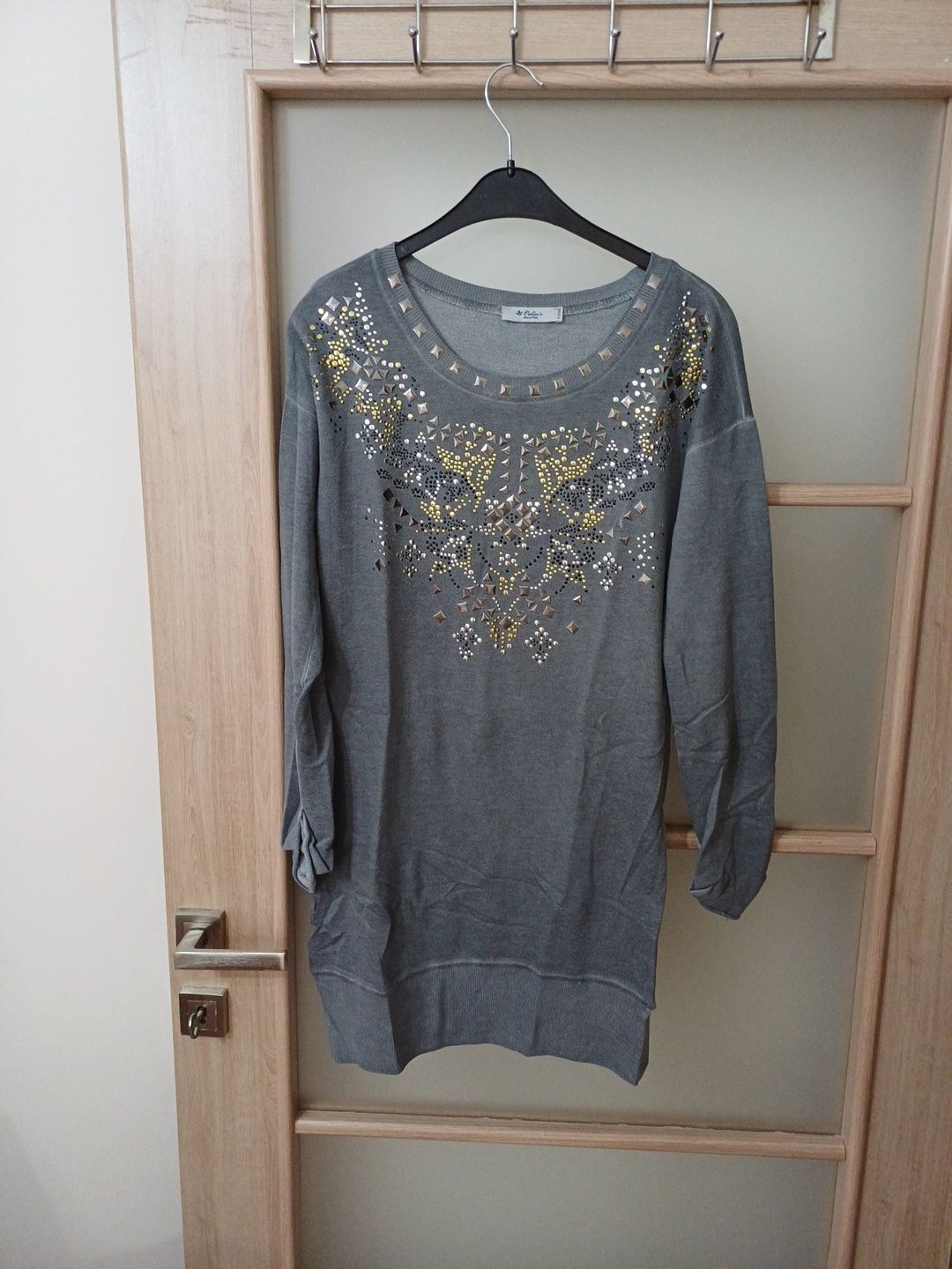 Colin's Gri Sweatshirt — görsel 2/7