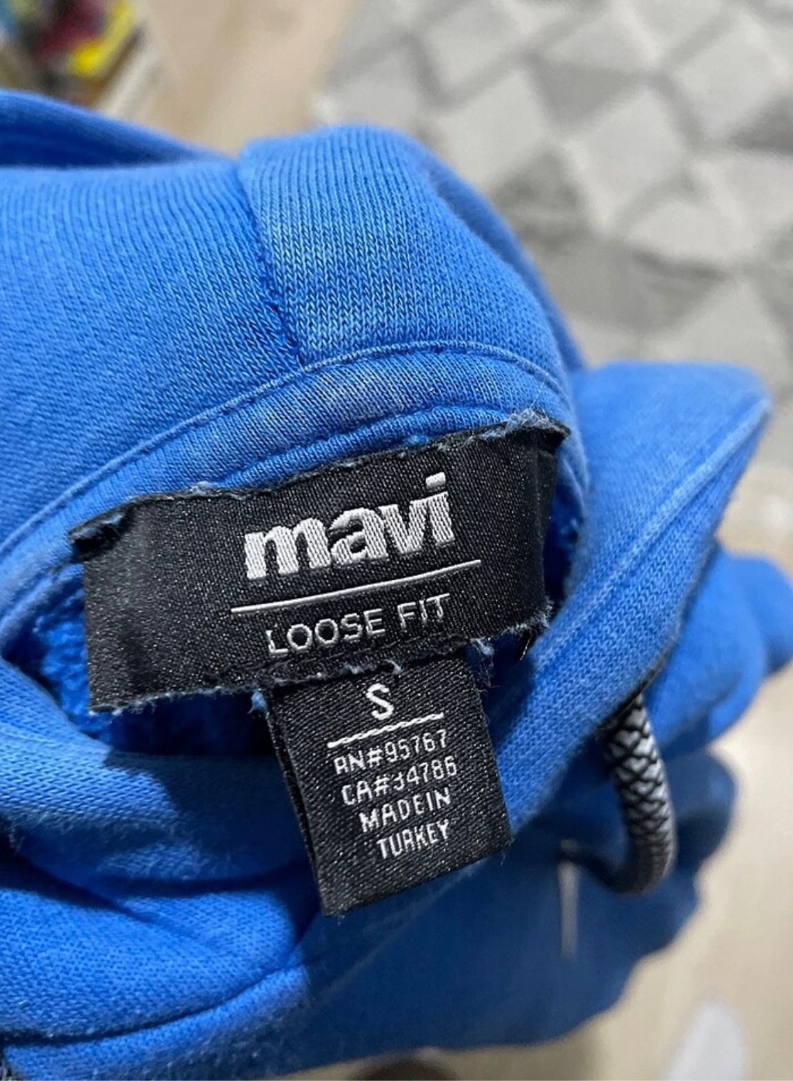 Mavi Kapüşonlu Sweatshirt — görsel 2/3