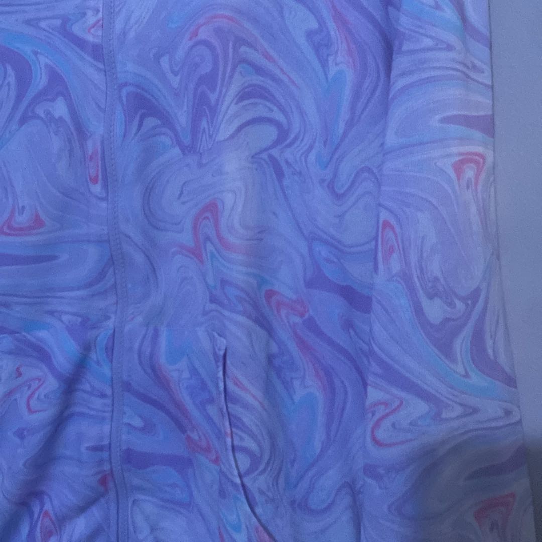 Desenli Kapüşonlu Sweatshirt — görsel 2/5