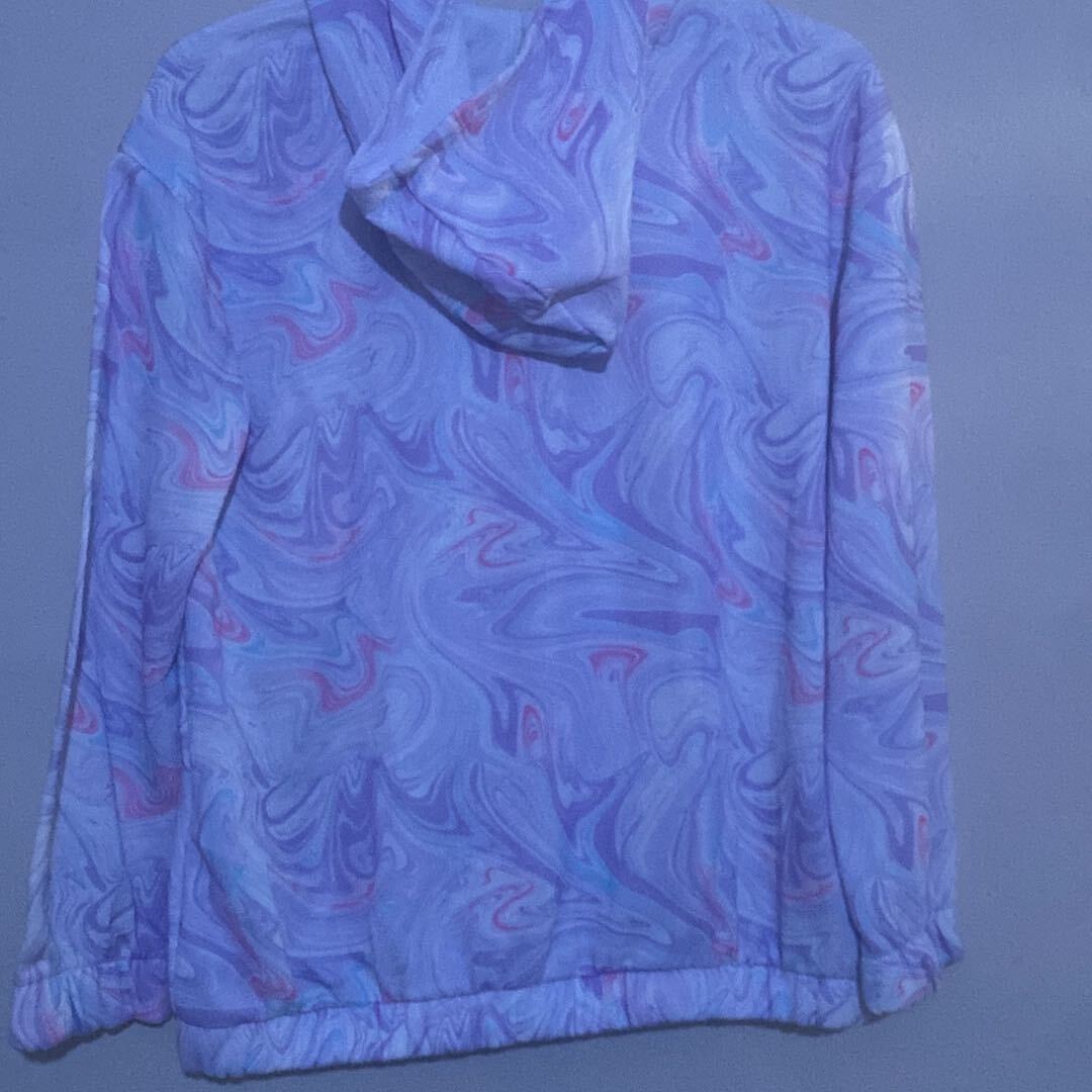 Desenli Kapüşonlu Sweatshirt — görsel 5/5