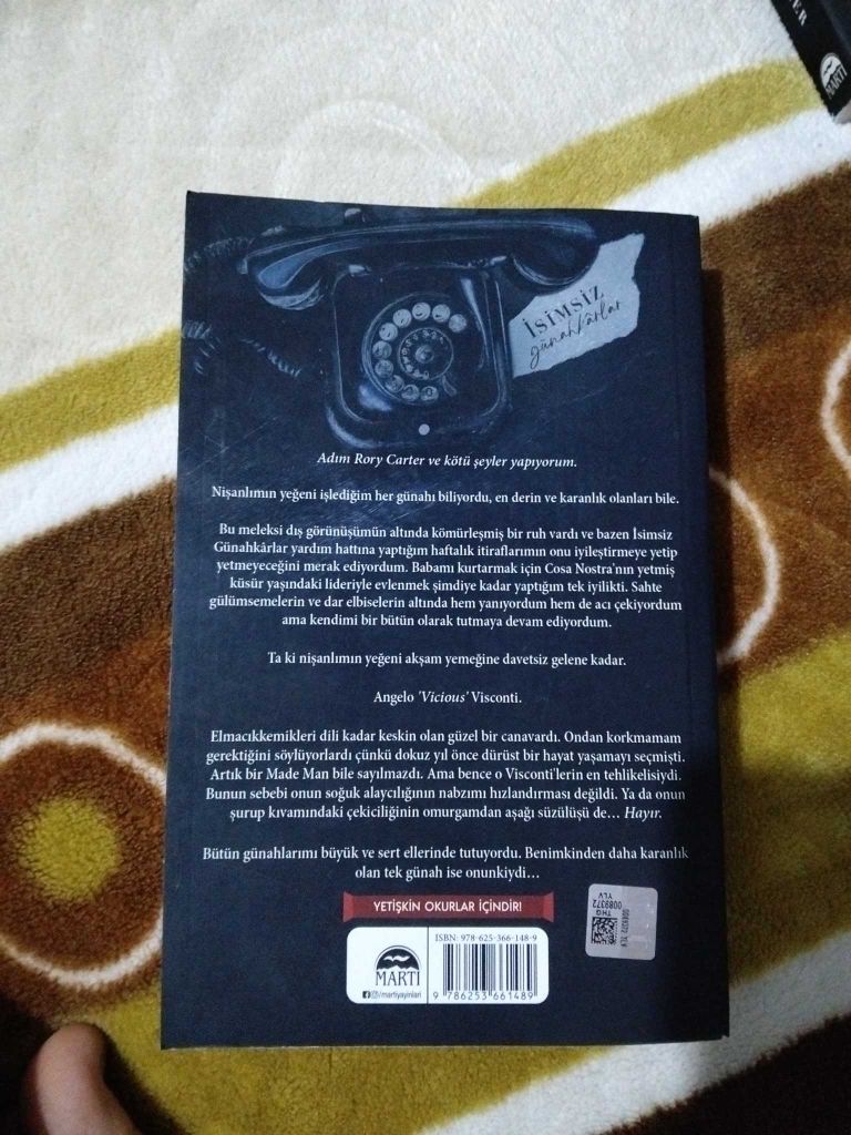 İsimsiz Günahkarlar Kitap — görsel 2/3