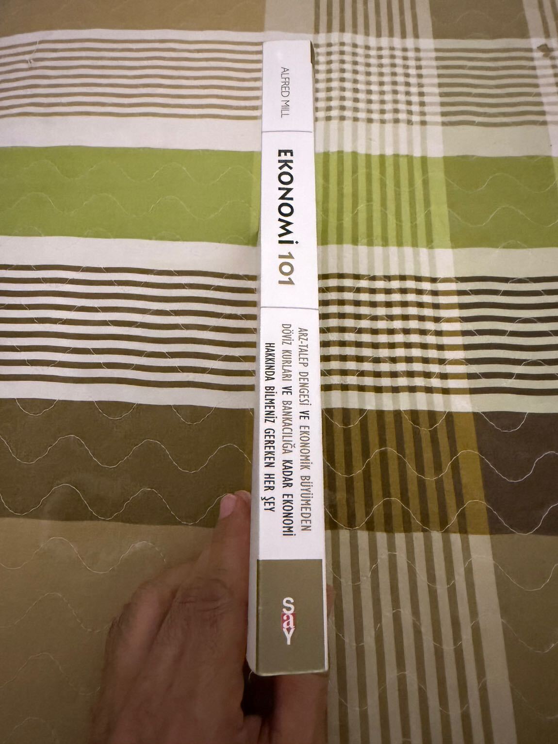 Ekonomi 101 Kitabı — görsel 3/4