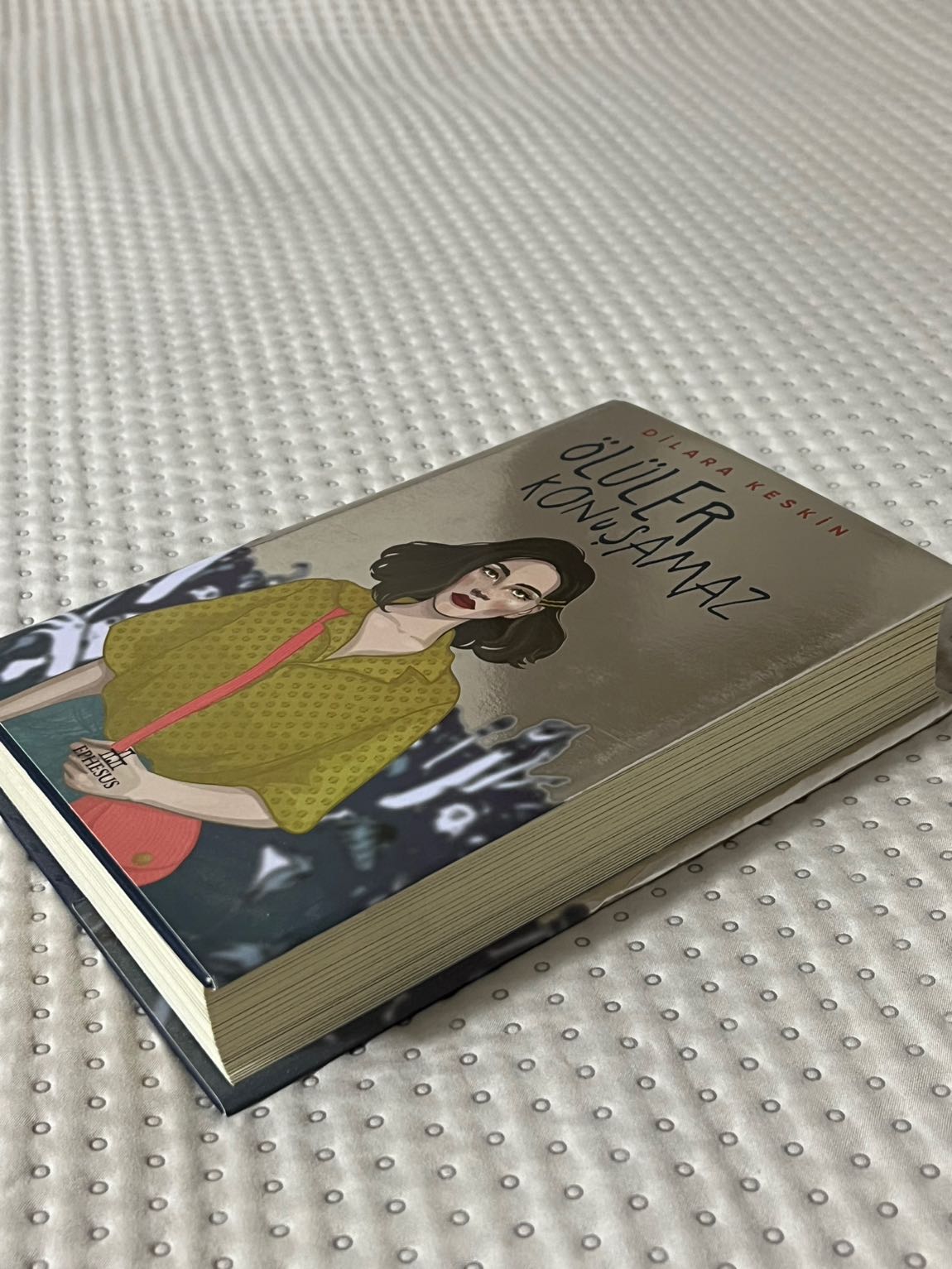 Öluler Konuşamaz Kitap — görsel 5/5