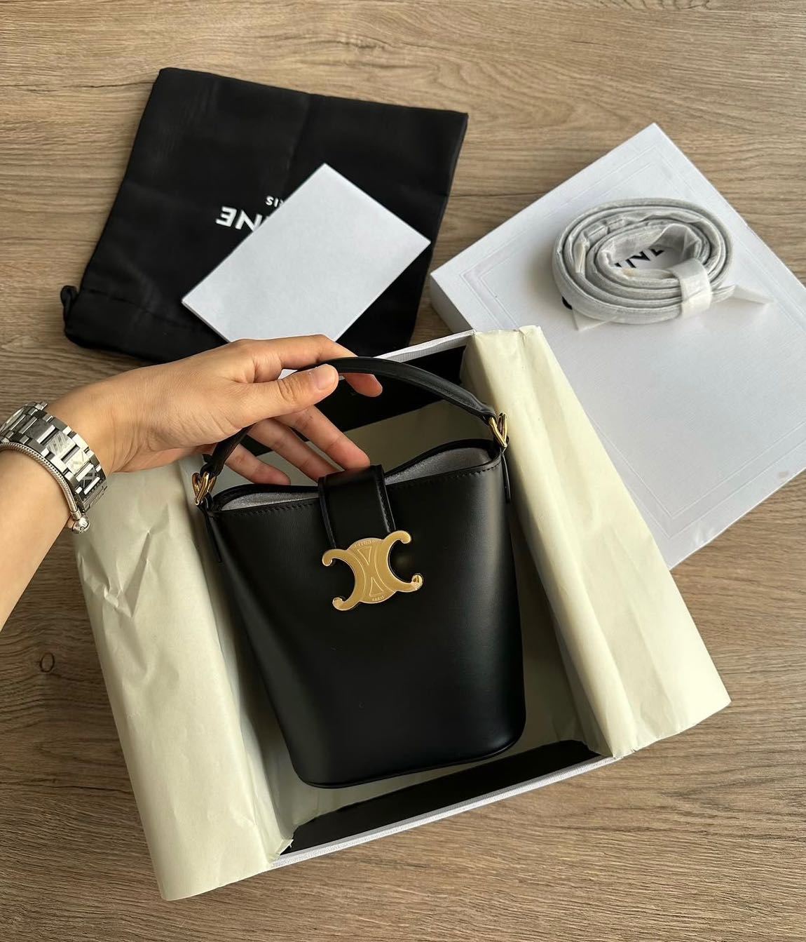 Celine Bucket Bag — görsel 2/2