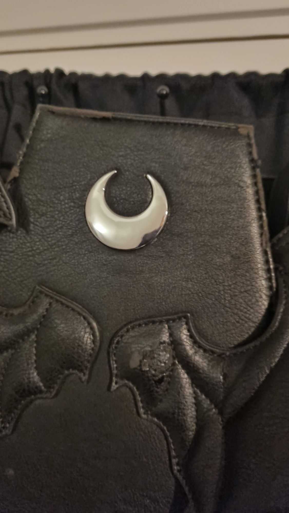 Killstar kanatlı tabut çanta — görsel 12/14