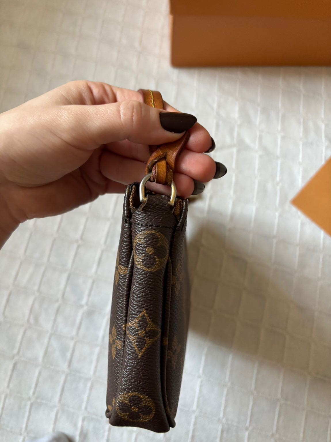 Lv pochette çanta — görsel 4/13