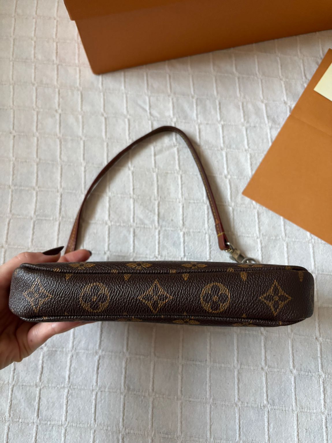 Lv pochette çanta — görsel 3/13