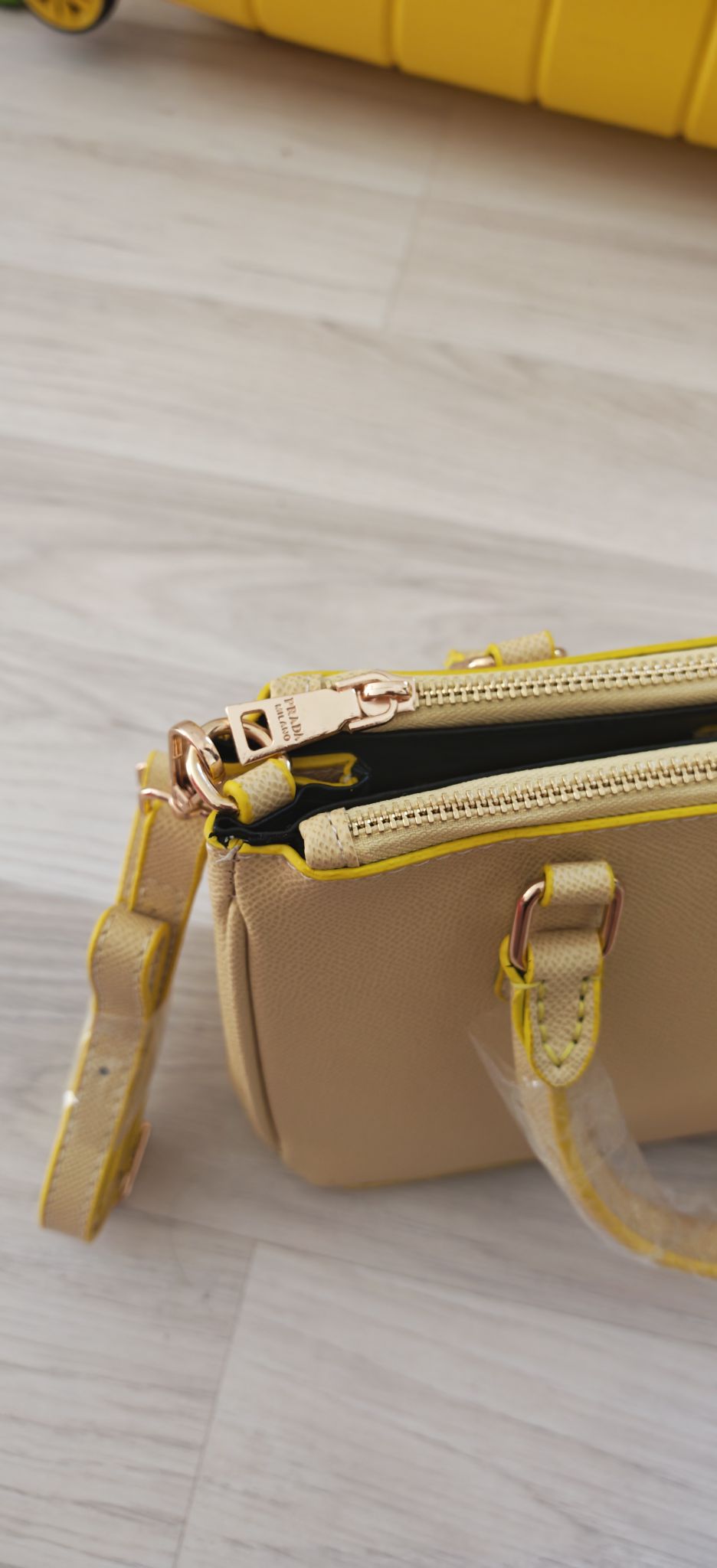 Prada Kadın kol Çantası SIFIR — görsel 8/8