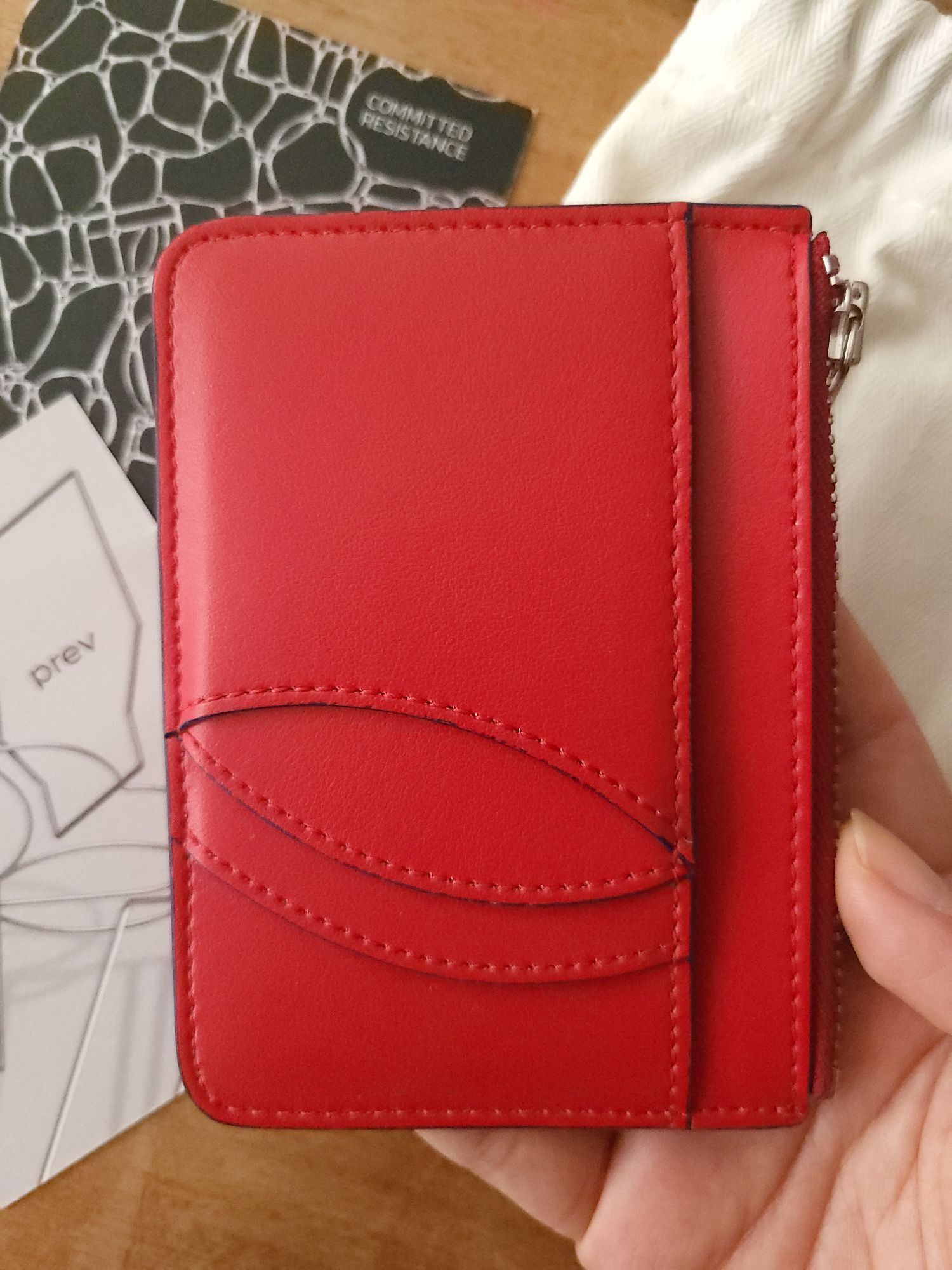 Prev Egalite Cherry Berry kartlık — görsel 4/11