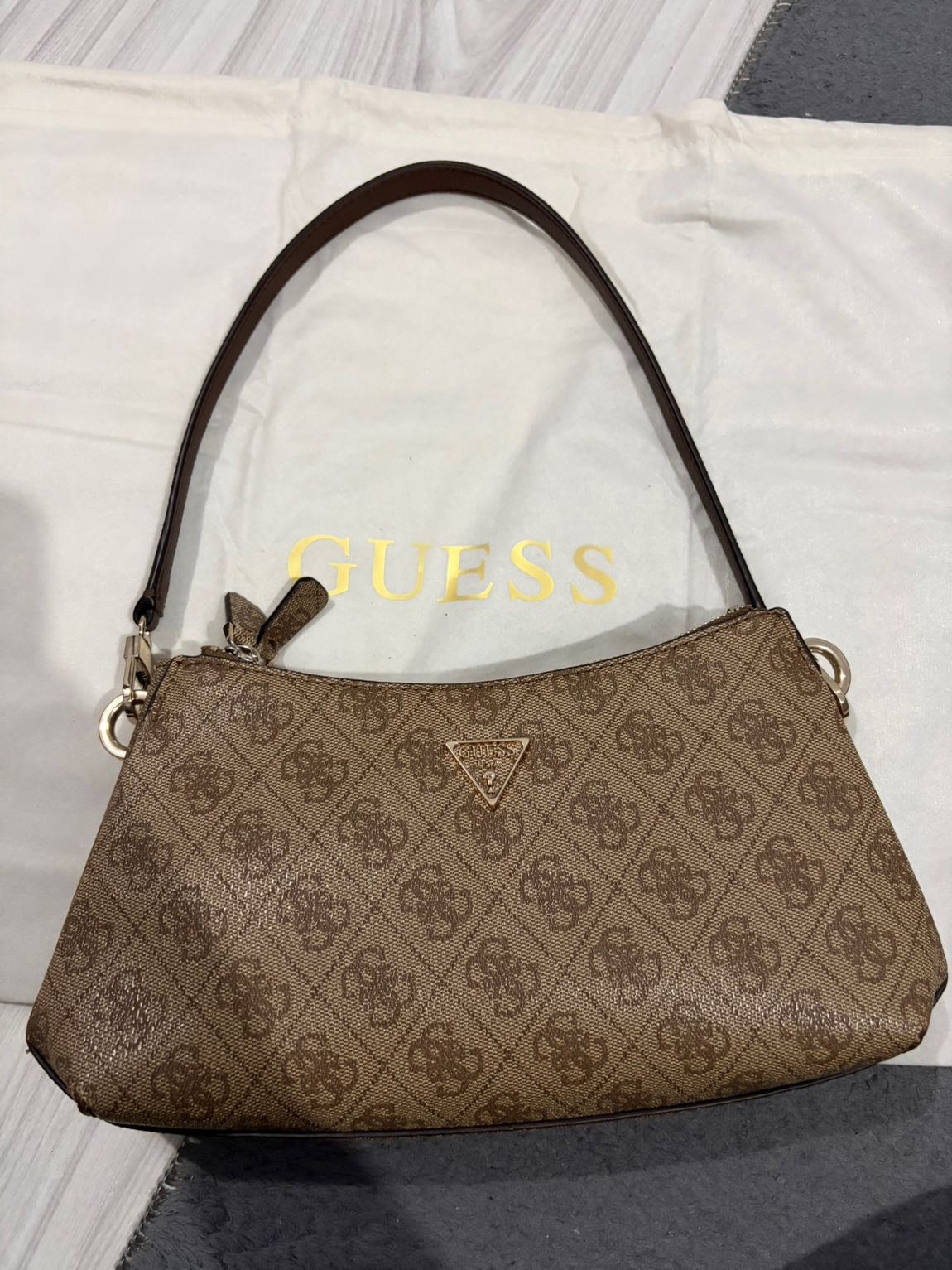 Guess orijinal çanta — görsel 7/11