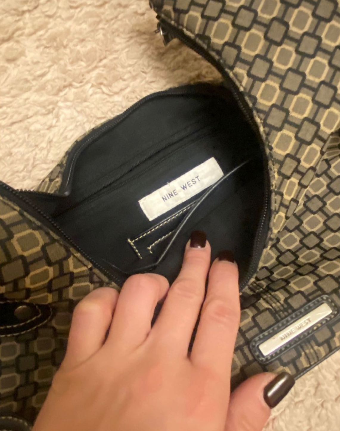 •Nine West y2k Monogram Desenli Çanta — görsel 3/3