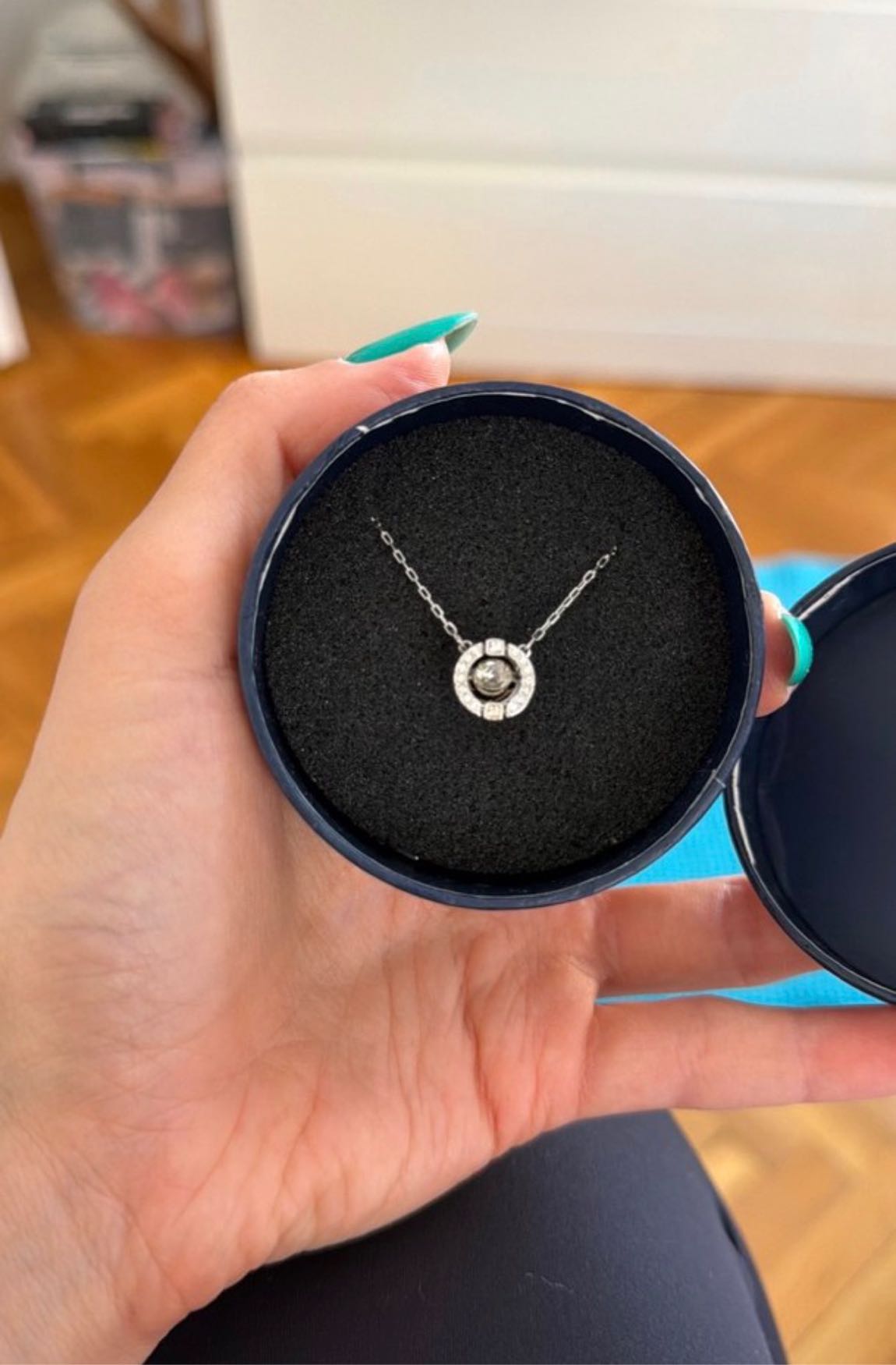 Swarovski Una Kolye — görsel 2/3