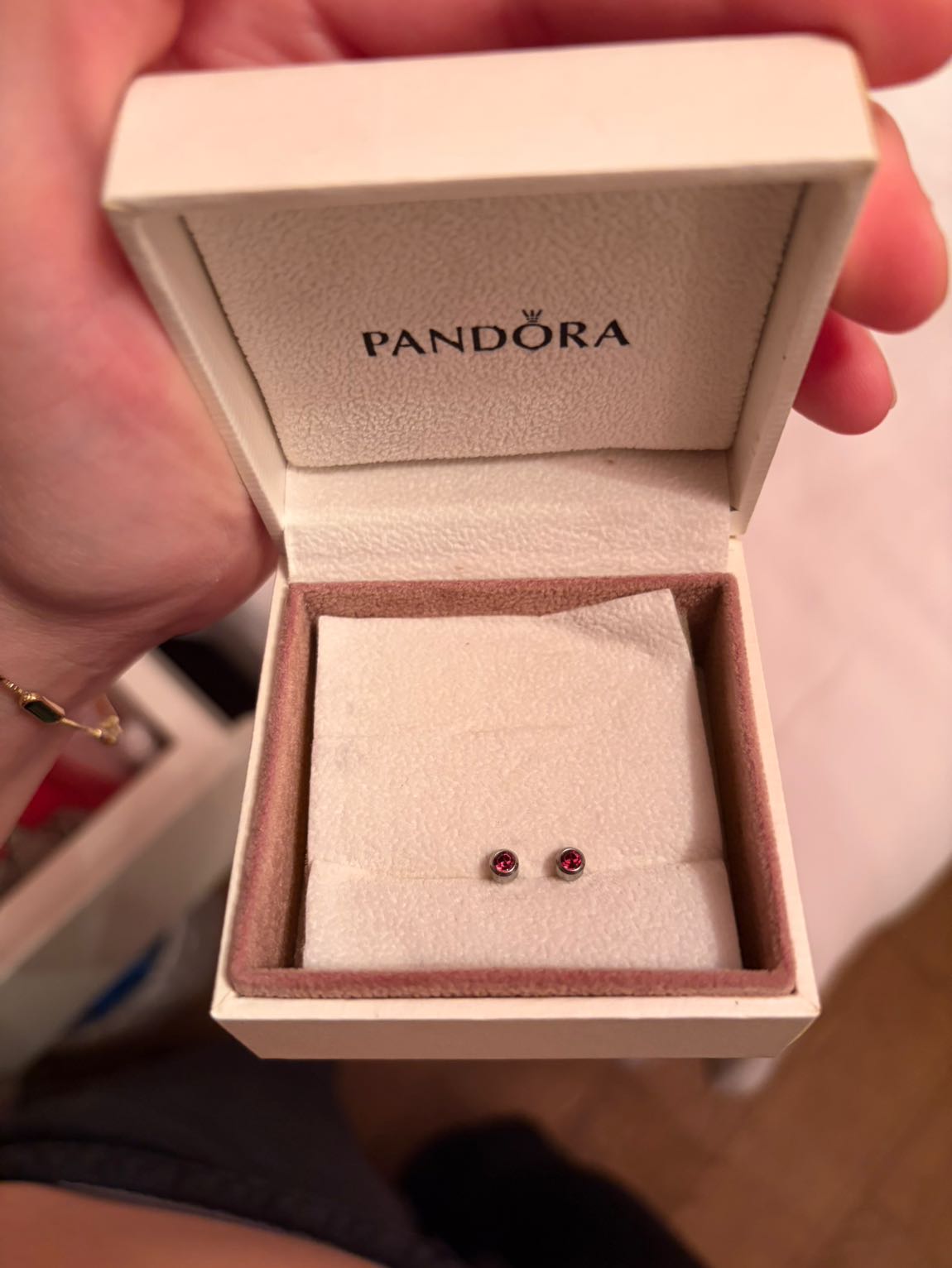 Pandora Pembe Küpe — görsel 6/8