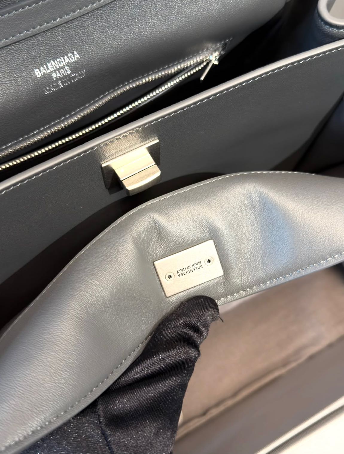 Balenciaga Rodeo Medium Small Bag — görsel 19/20
