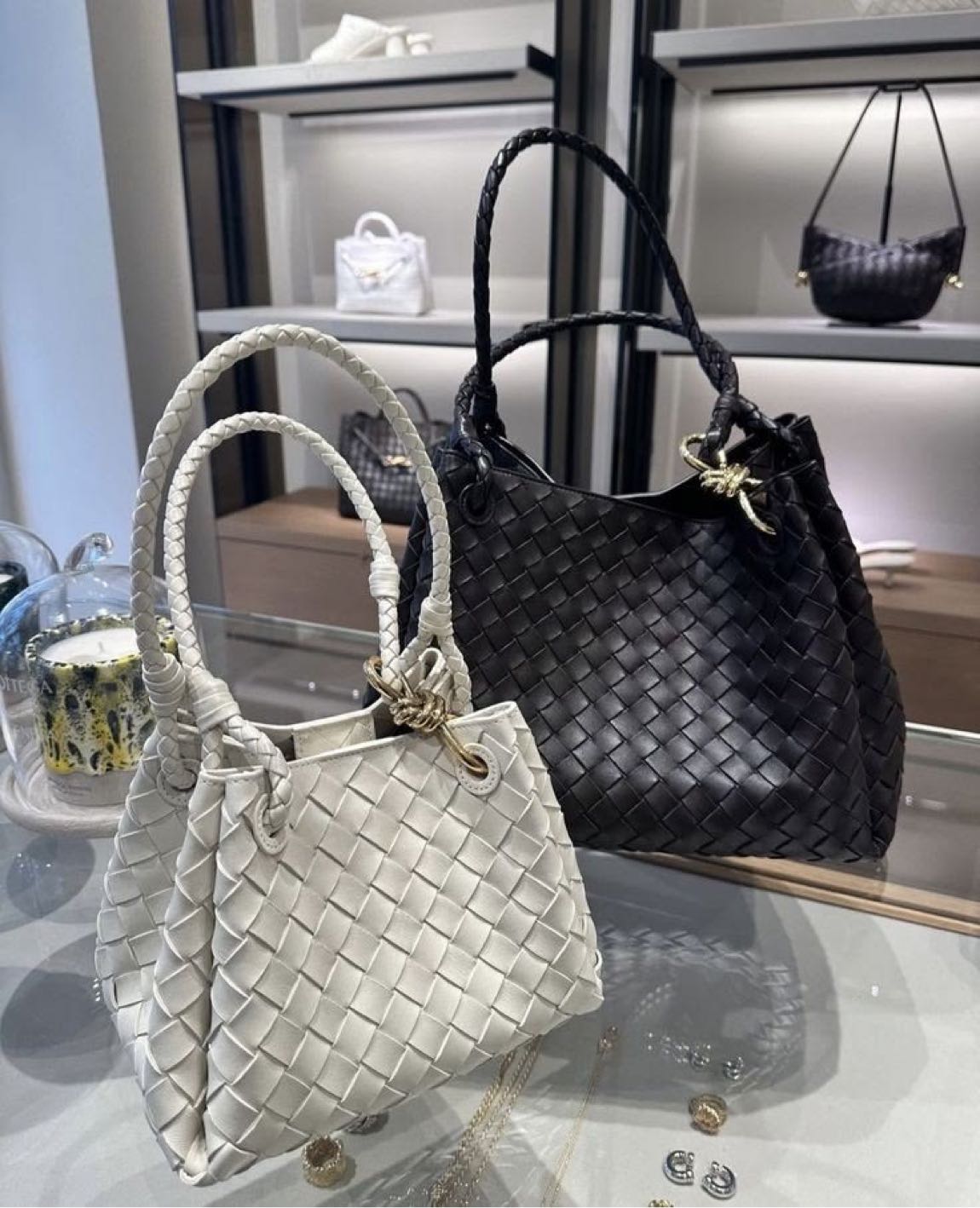 Bottega Veneta Parachute Bag — görsel 2/5