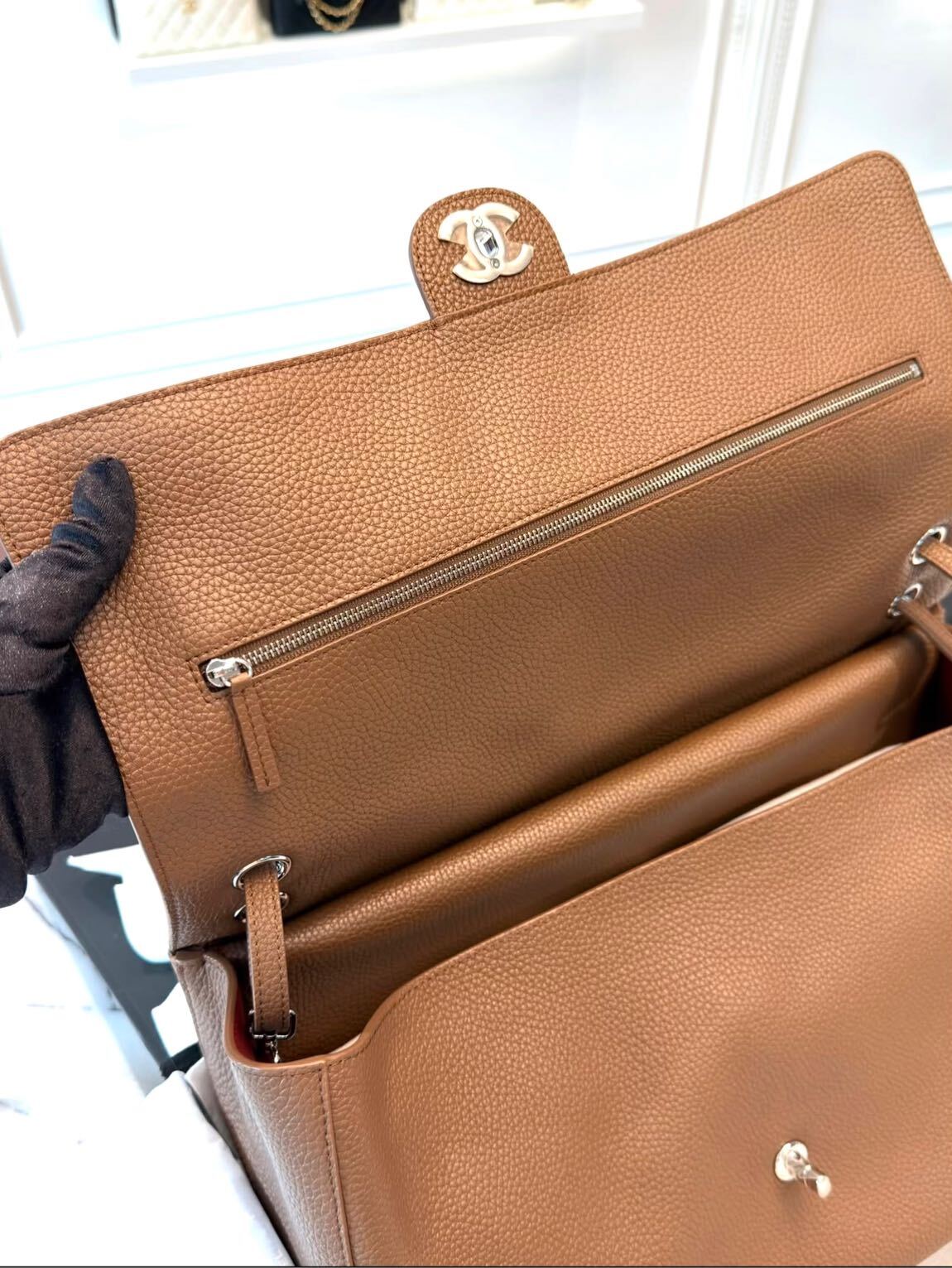 Chanel Maxi Flap Bag — görsel 5/12