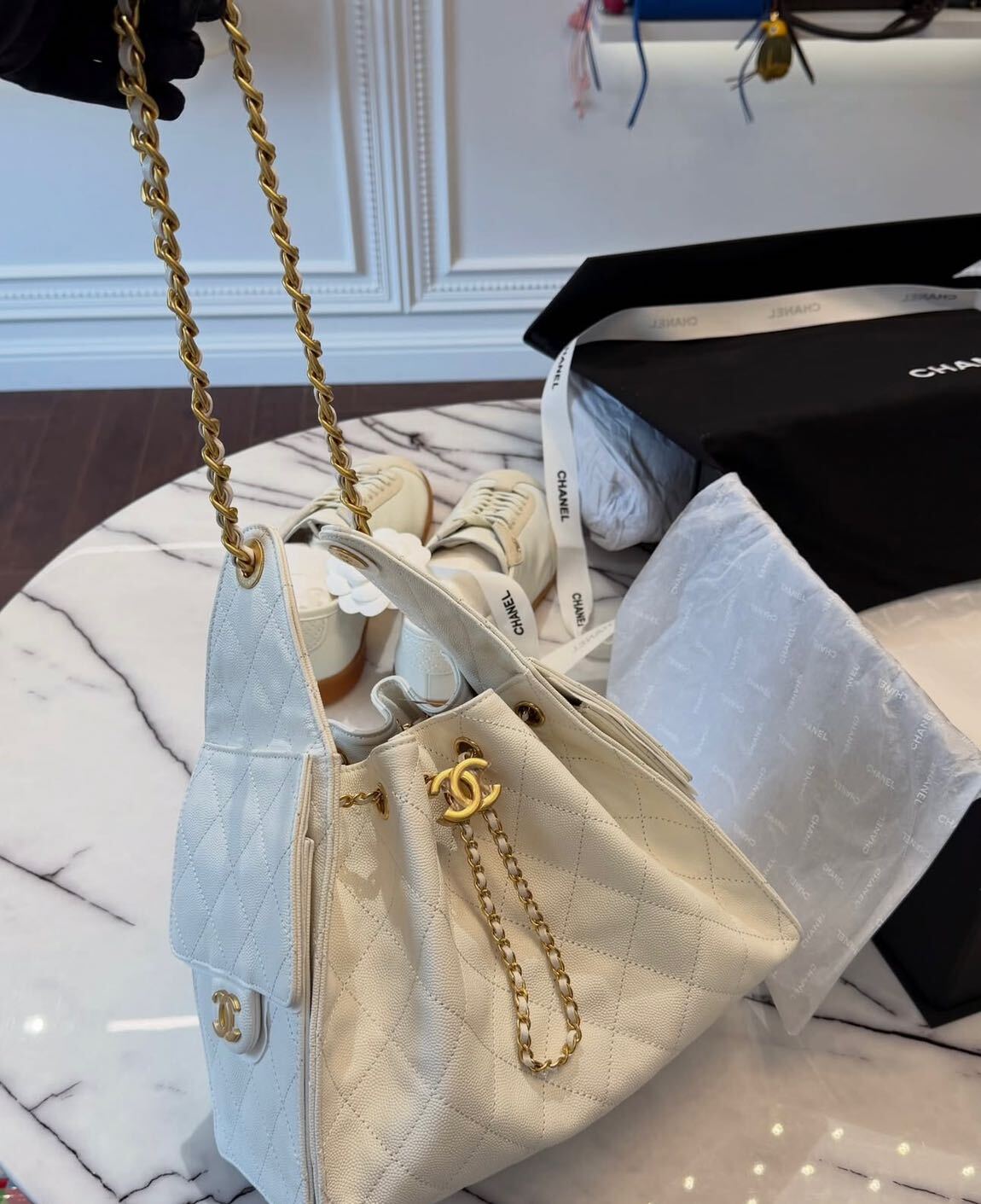 Chanel Hobo Bag — görsel 16/17