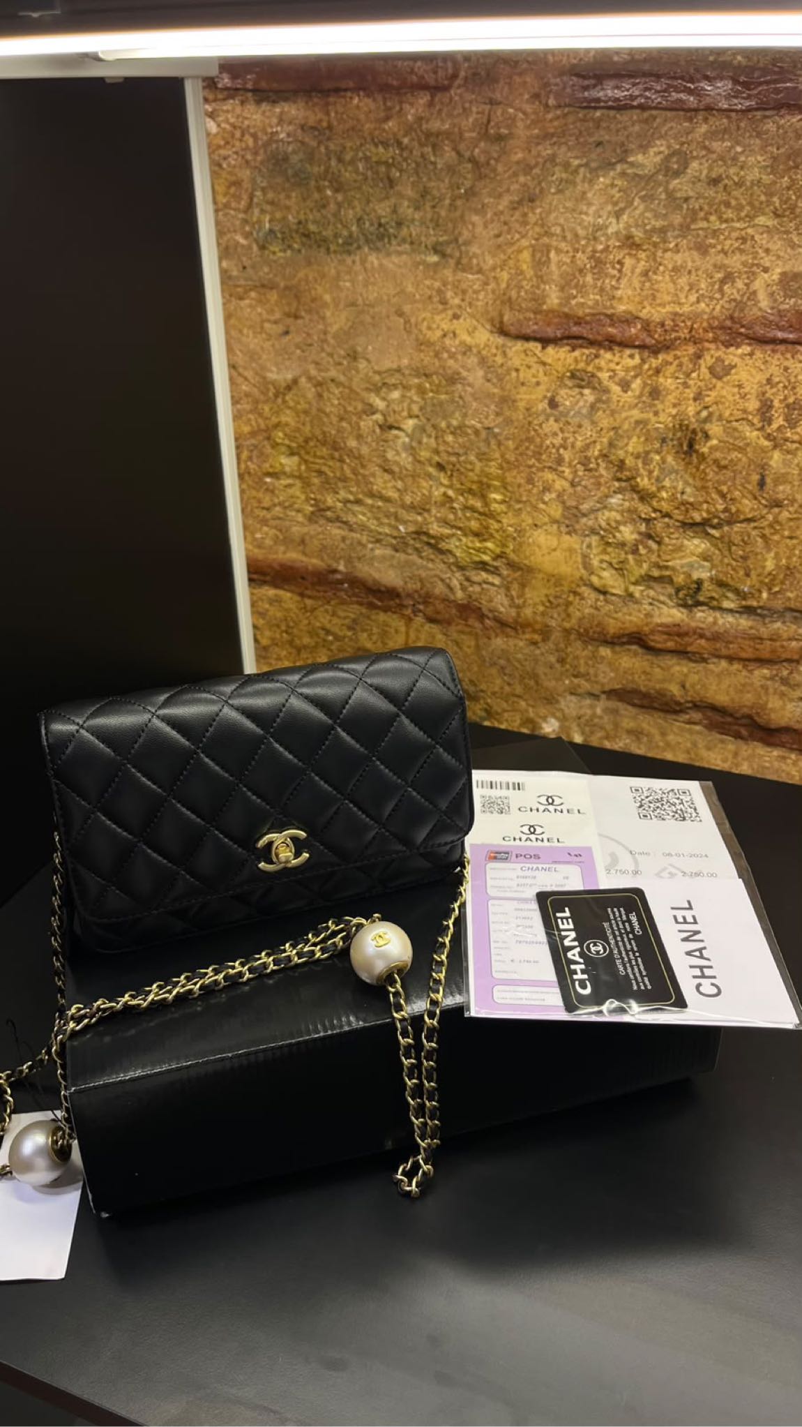 Chanel Flap Bag — görsel 2/8