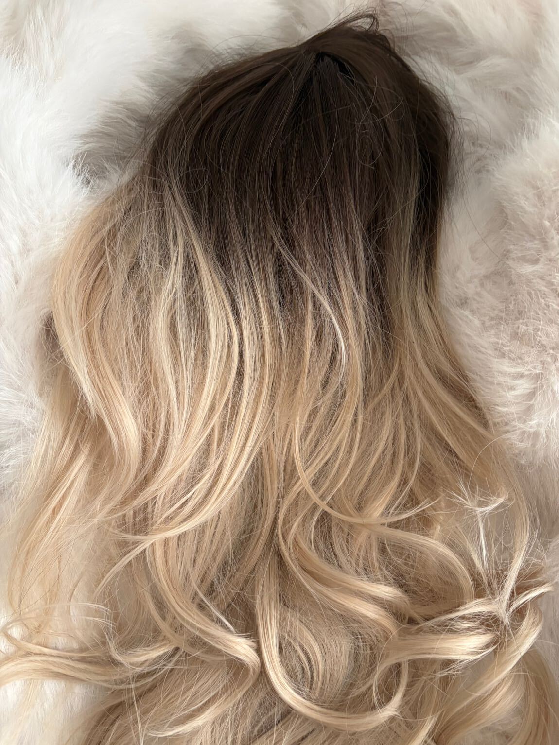 Ombre Dalgalı Peruk — görsel 2/4