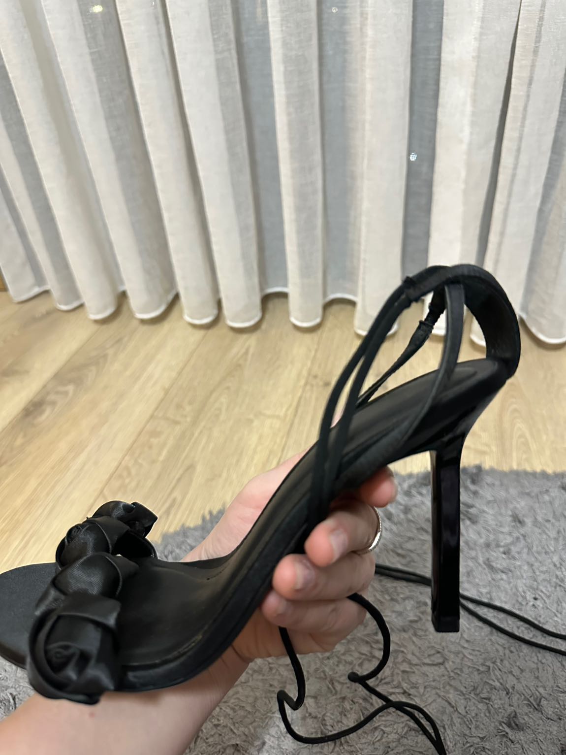 ZARA-Saten Bilekten Bağlama Stiletto 🖤 — görsel 3/9