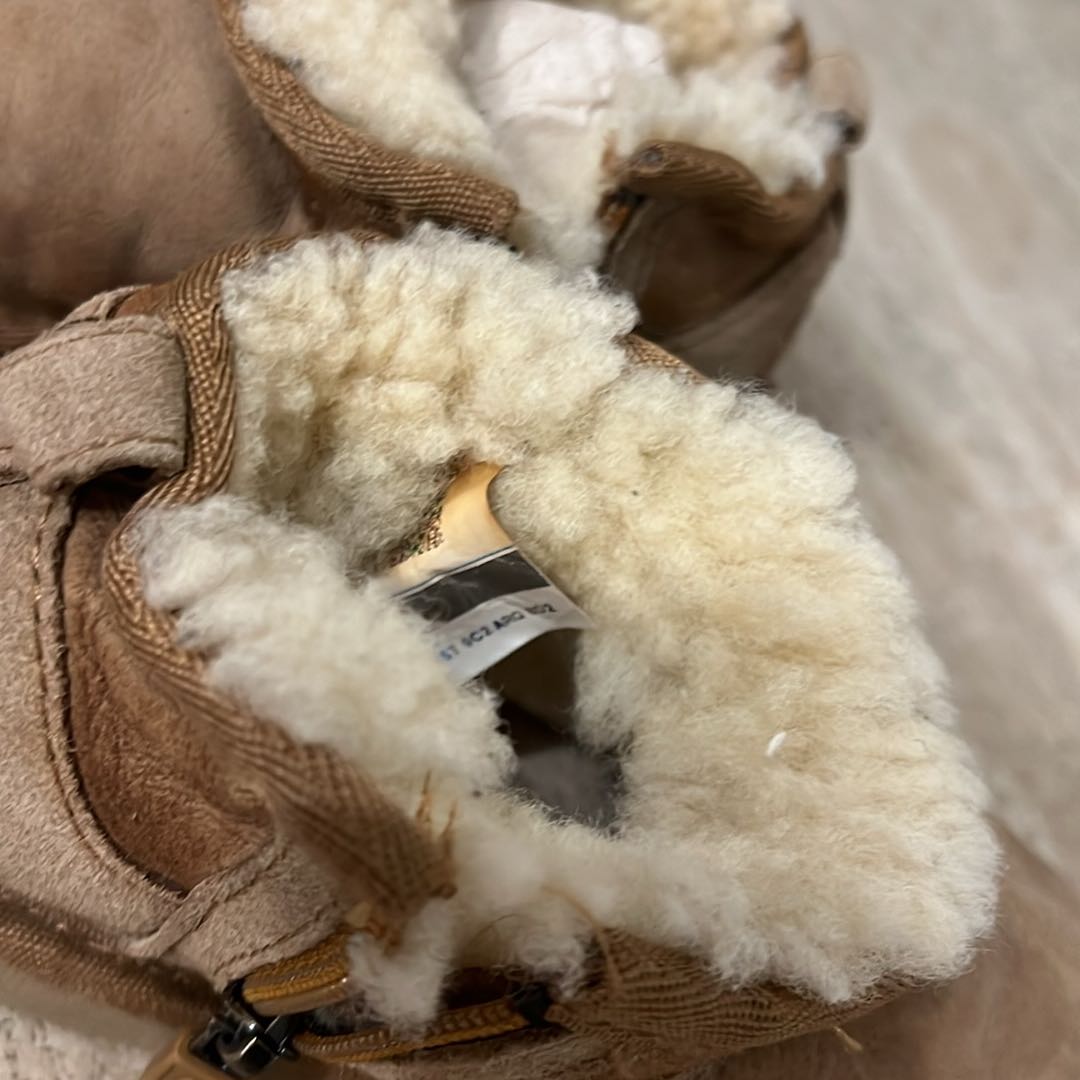 Ugg Bot — görsel 4/8