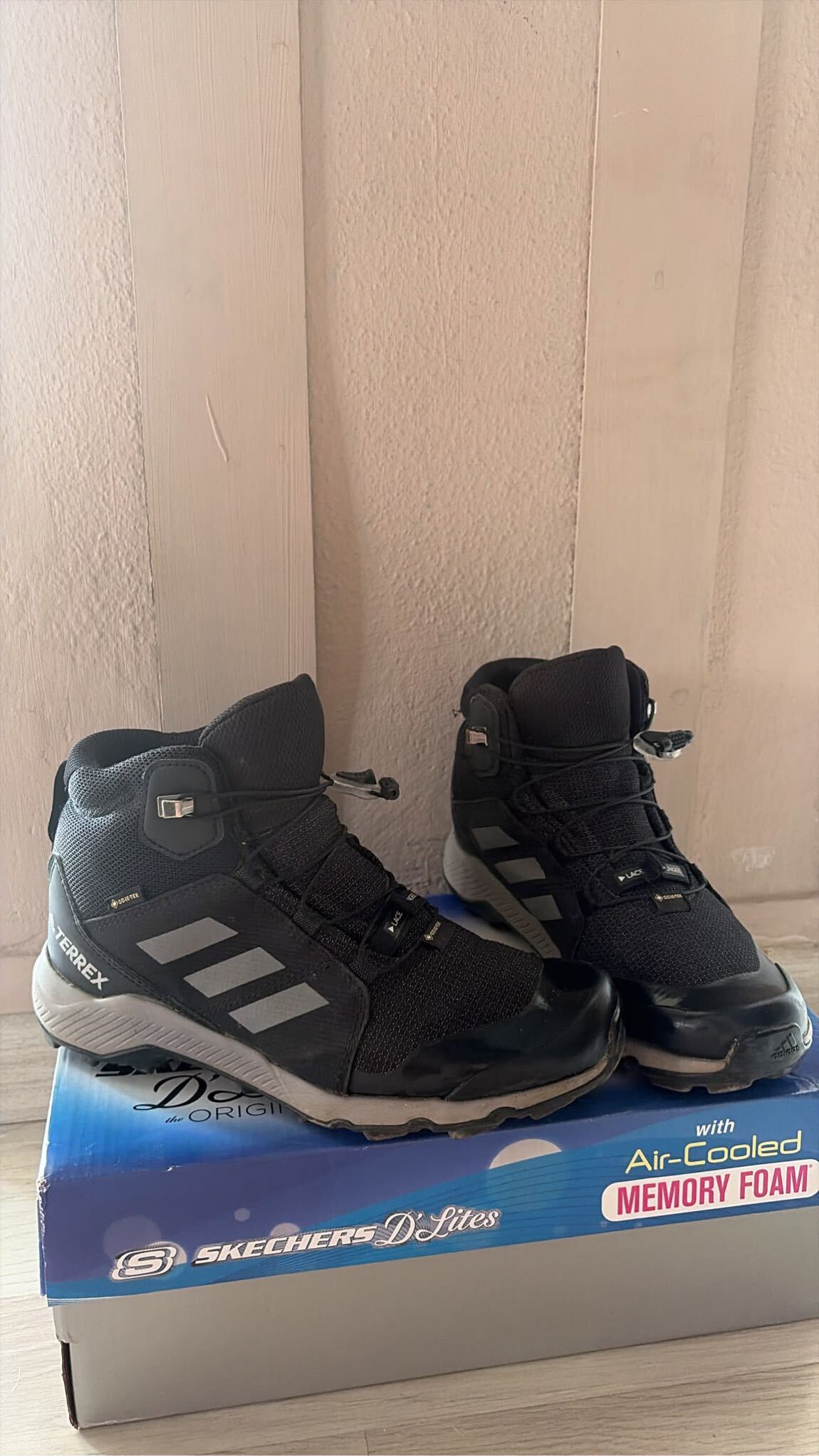 Siyah Outdoor Bot — görsel 2/4