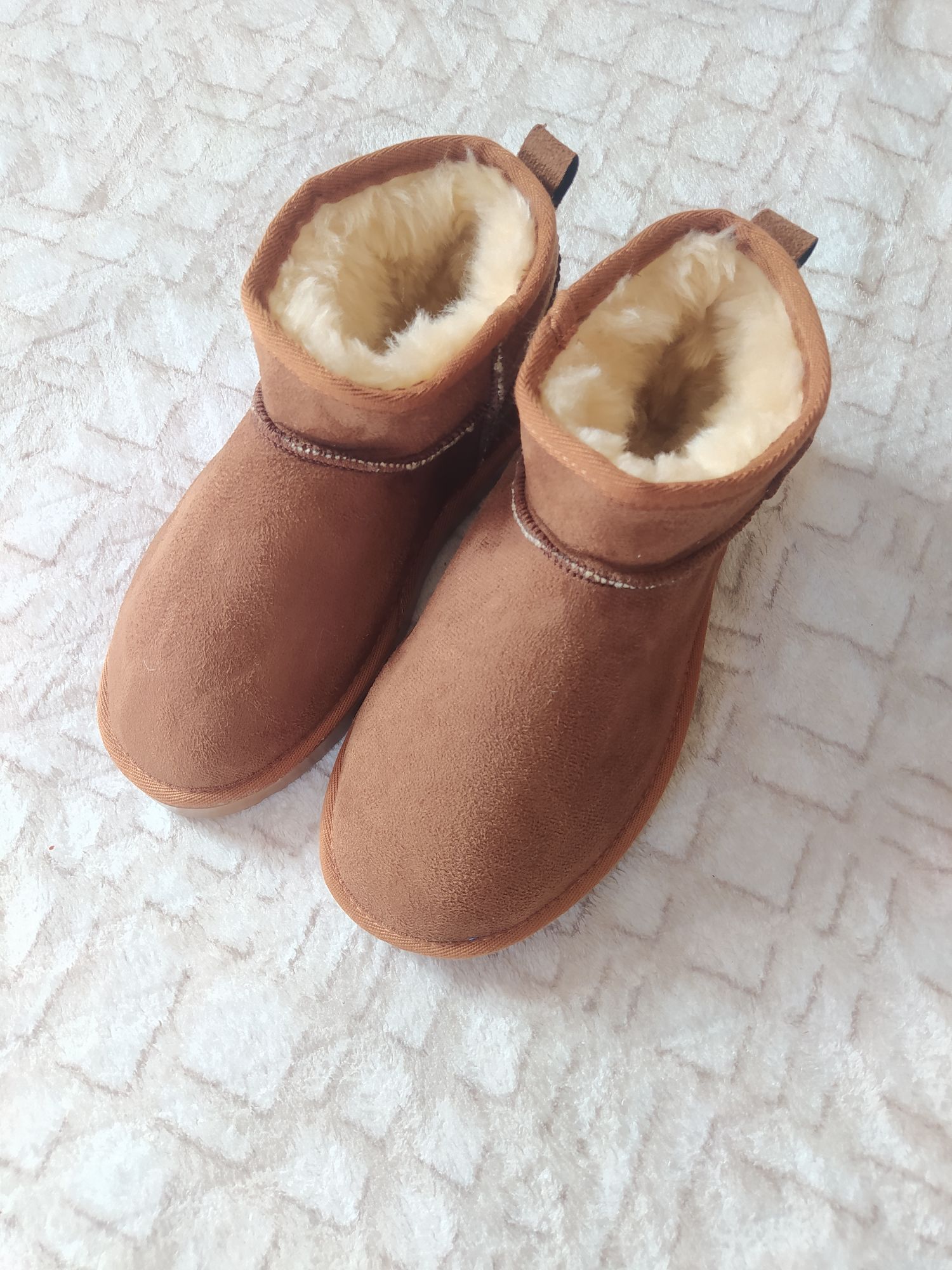 Ugg model bot — görsel 5/7
