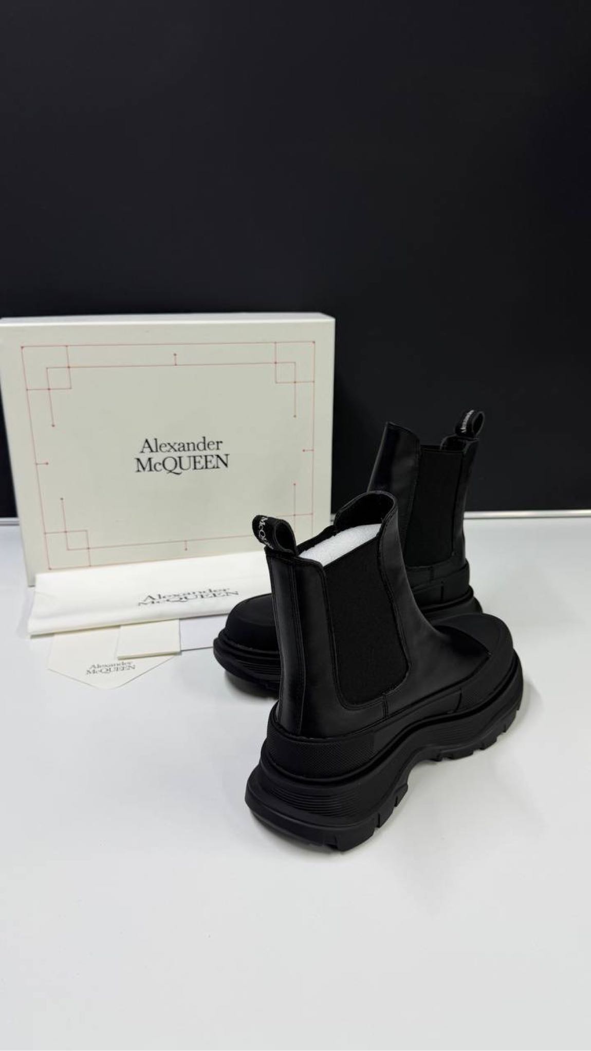 Alexander McQueen Siyah Bot — görsel 3/5