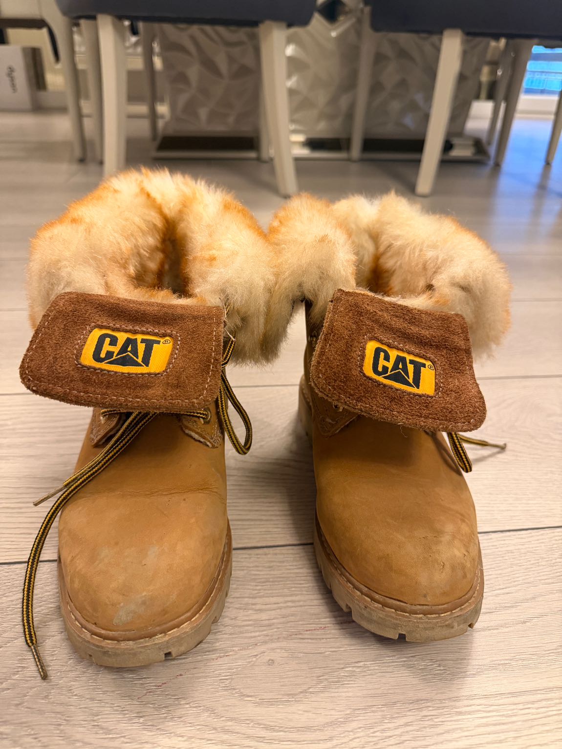 CAT Tüylü Bot – 38 Numara 🤎 — görsel 3/5