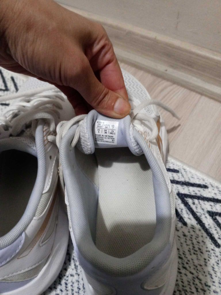 Asics Beyaz Spor Ayakkabı — görsel 4/4