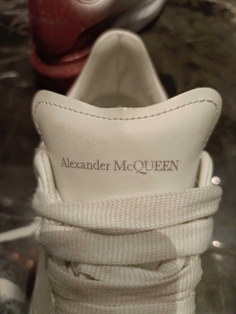 Alexander McQueen Pembe Beyaz Simli — görsel 11/13