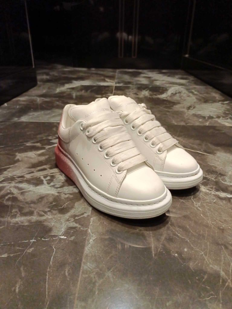 Alexander McQueen Pembe Beyaz Simli — görsel 5/13