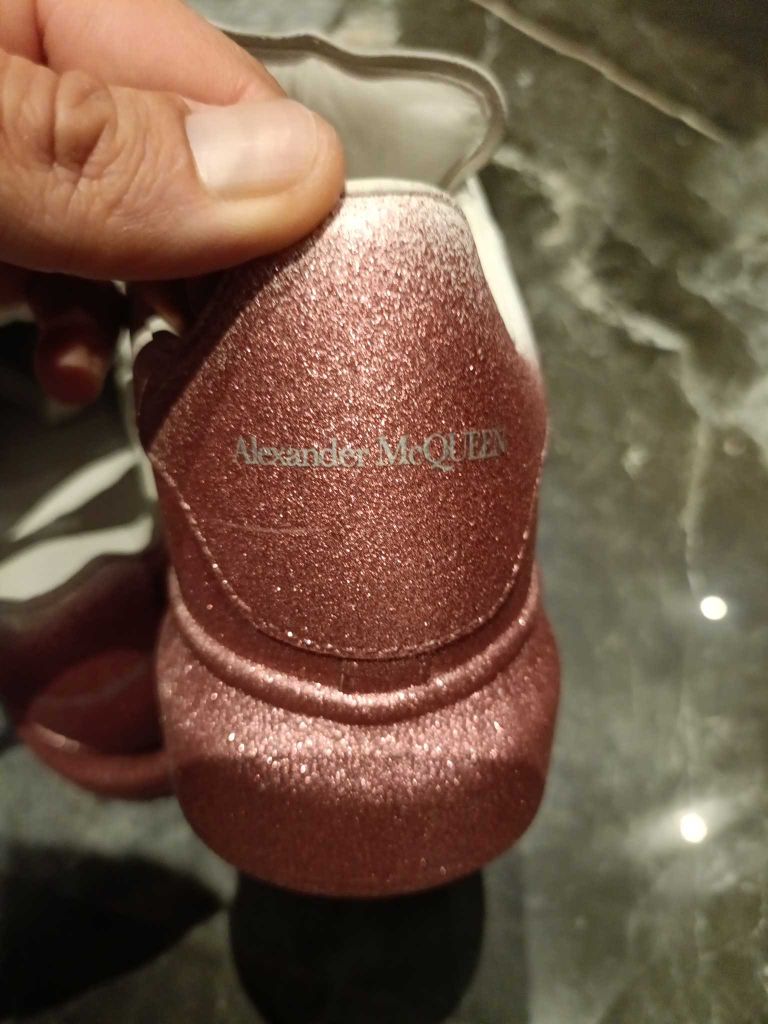 Alexander McQueen Pembe Beyaz Simli — görsel 10/13