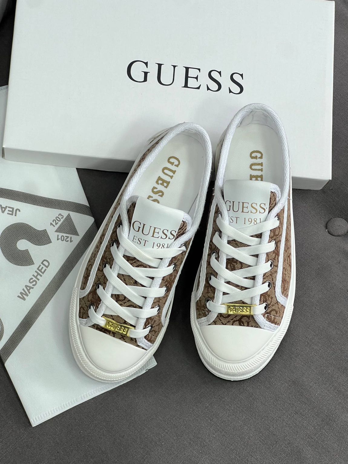 Guess Kadın Sneaker — görsel 3/5