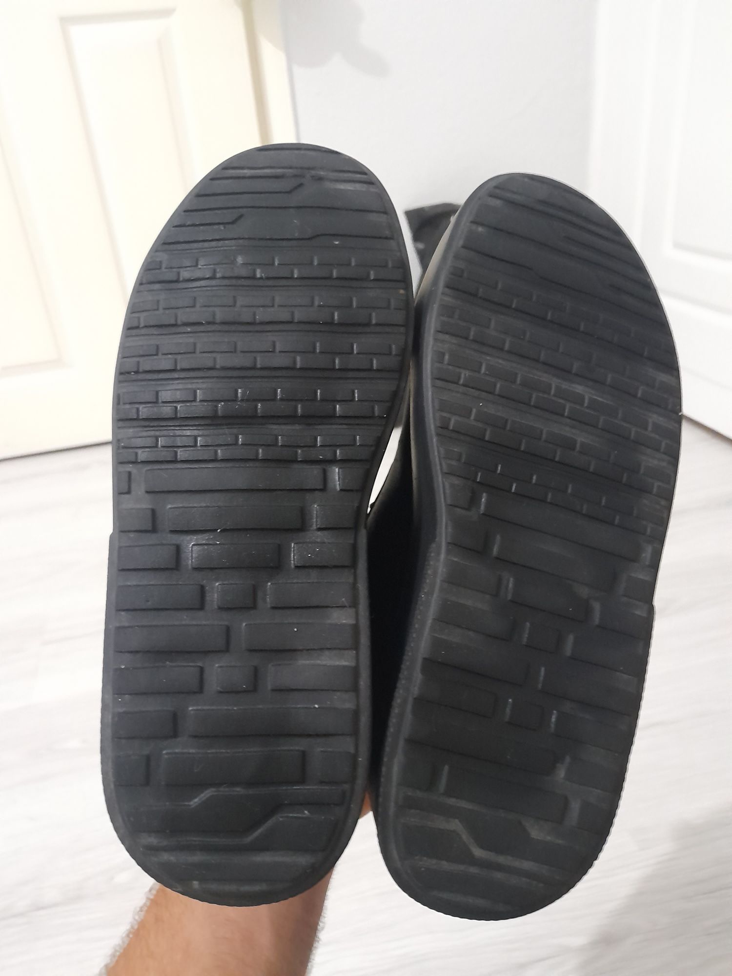 Siyah yeni Sneaker — görsel 5/5