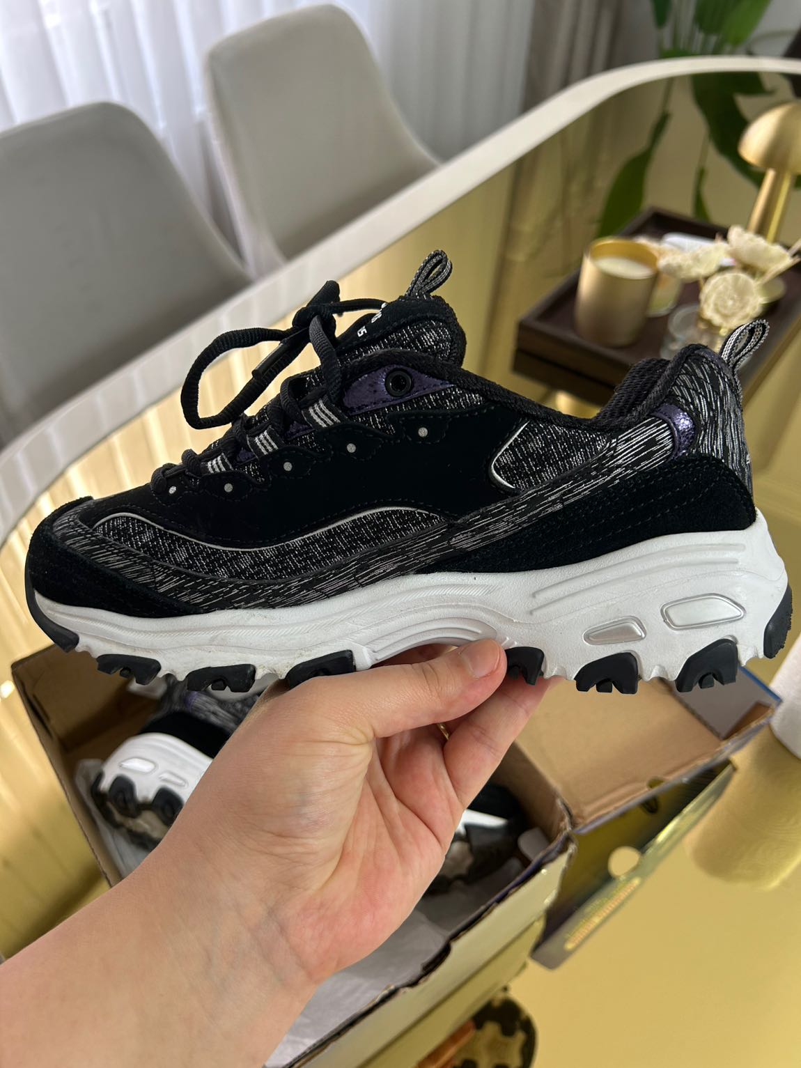 Skechers Desenli Spor Ayakkabı — görsel 4/8
