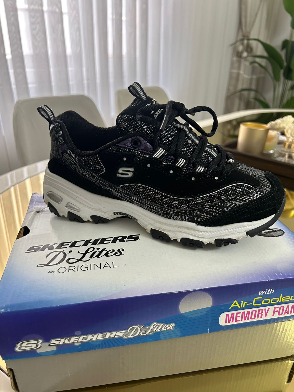 Skechers Desenli Spor Ayakkabı — görsel 8/8